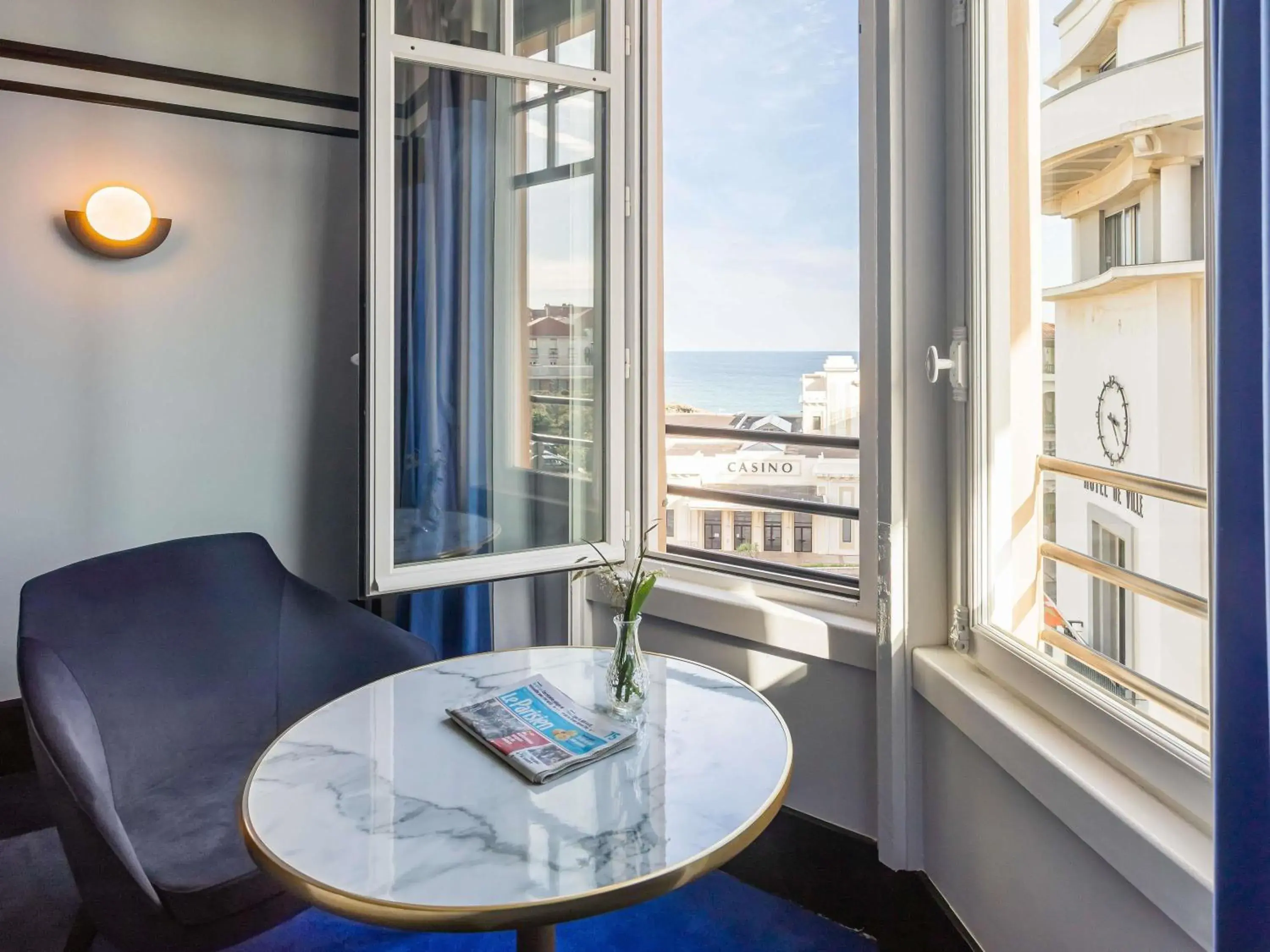 Bedroom in Hotel Plaza Biarritz Plage - Handwritten Collection Bedroom in Hotel Plaza Biarritz Plage - Handwritten Collection