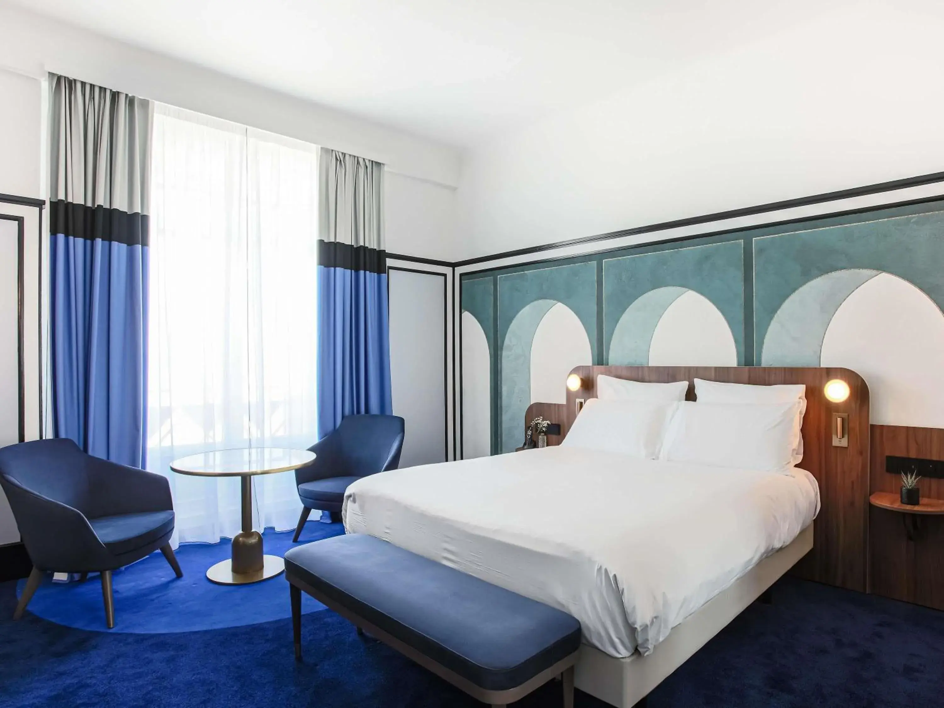 Bedroom, Bed in Hotel Plaza Biarritz Plage - Handwritten Collection Bedroom, Bed in Hotel Plaza Biarritz Plage - Handwritten Collection