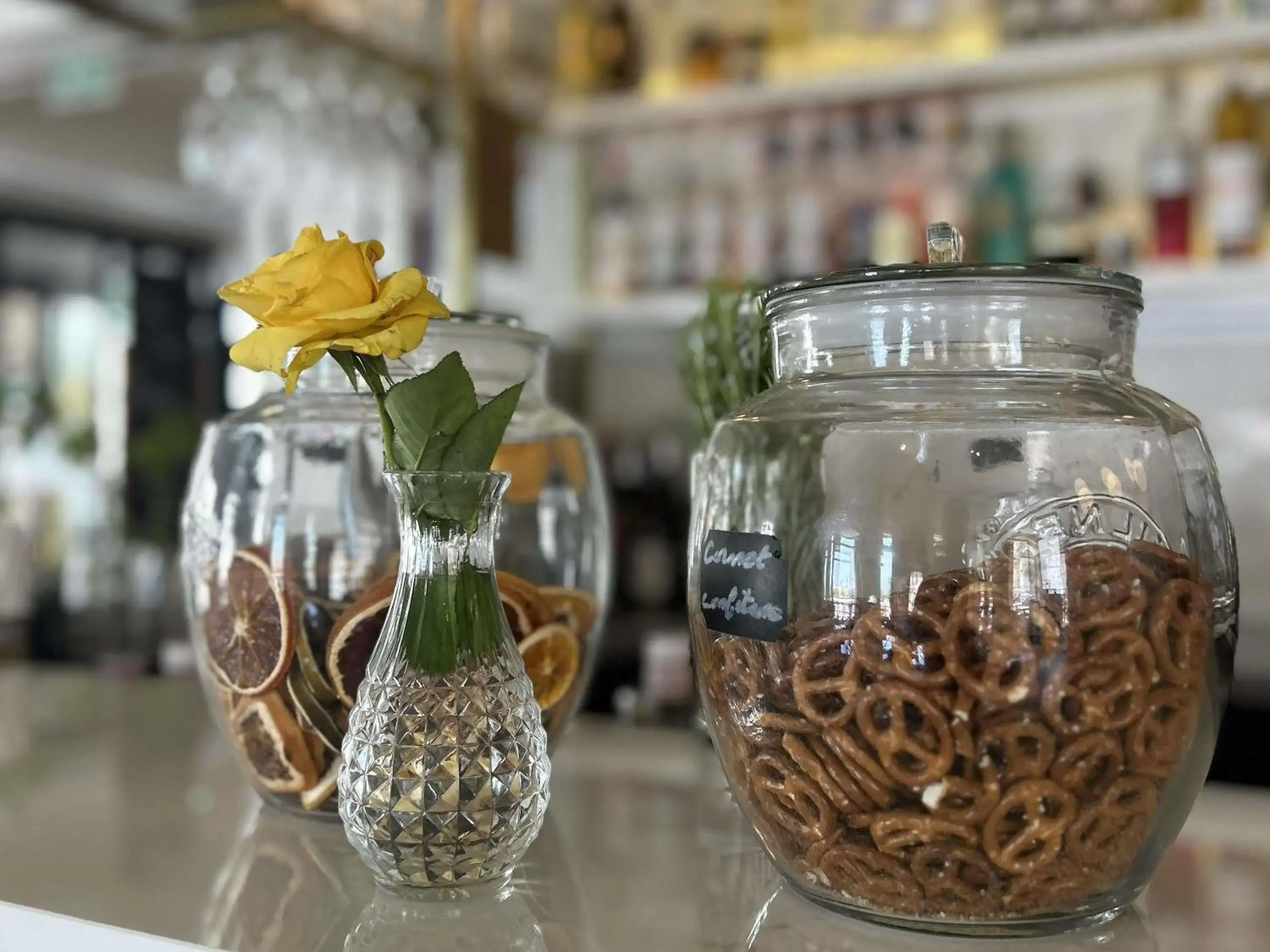 Lounge or bar in Hotel Plaza Biarritz Plage - Handwritten Collection Lounge or bar in Hotel Plaza Biarritz Plage - Handwritten Collection