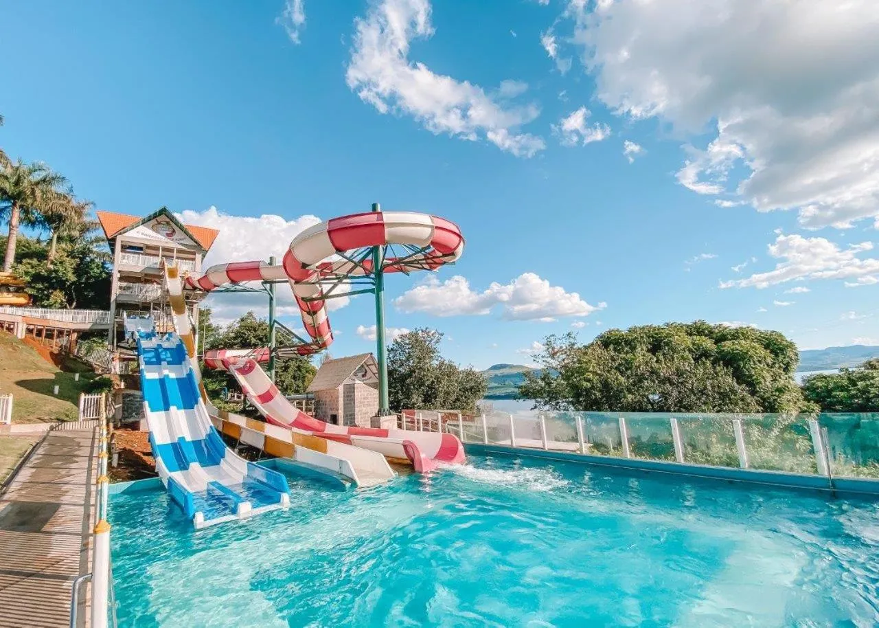 Swimming pool in Itá Thermas Resort e Spa