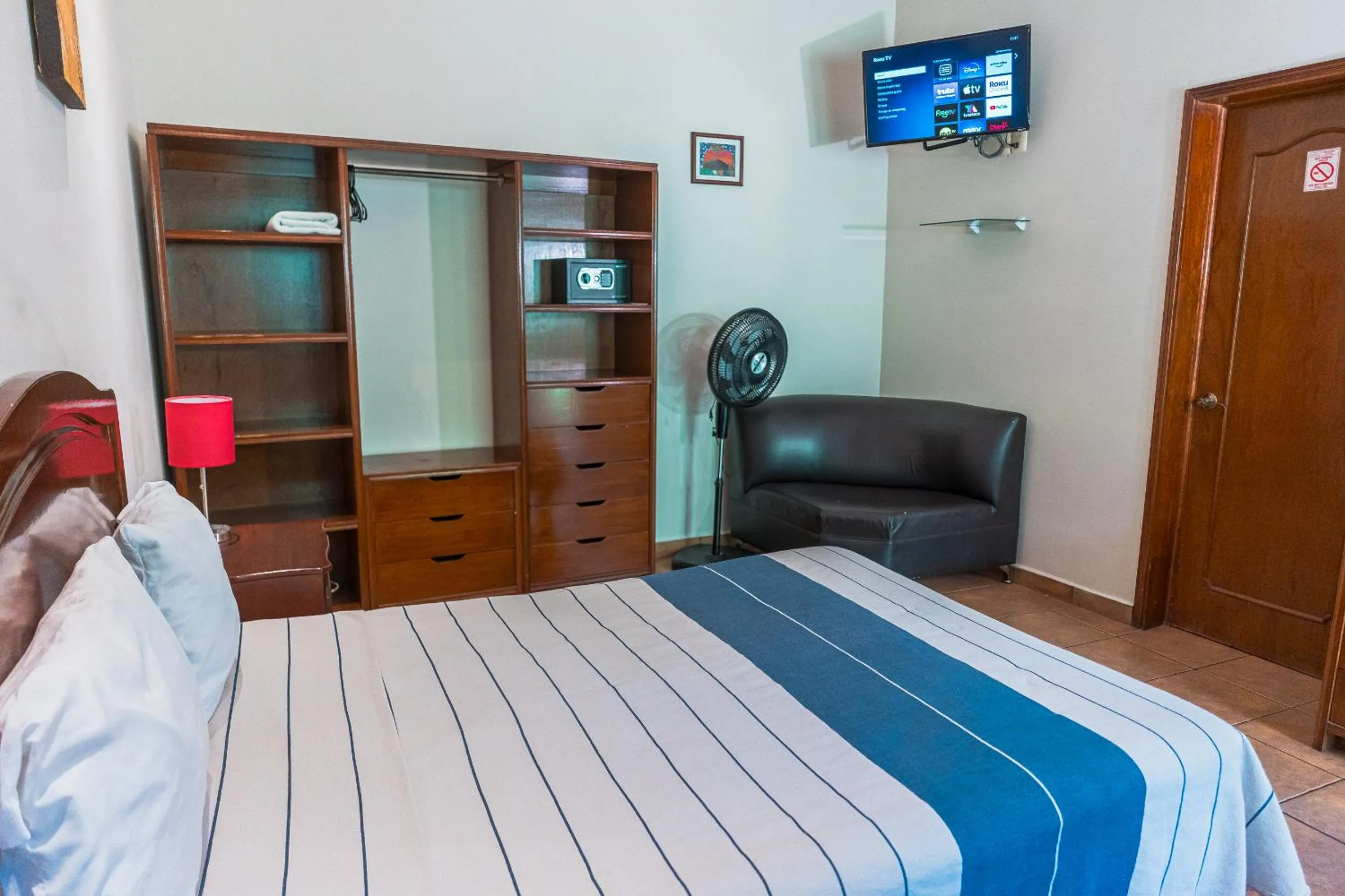 Photo of the whole room, Bed in Hotel Don Nino