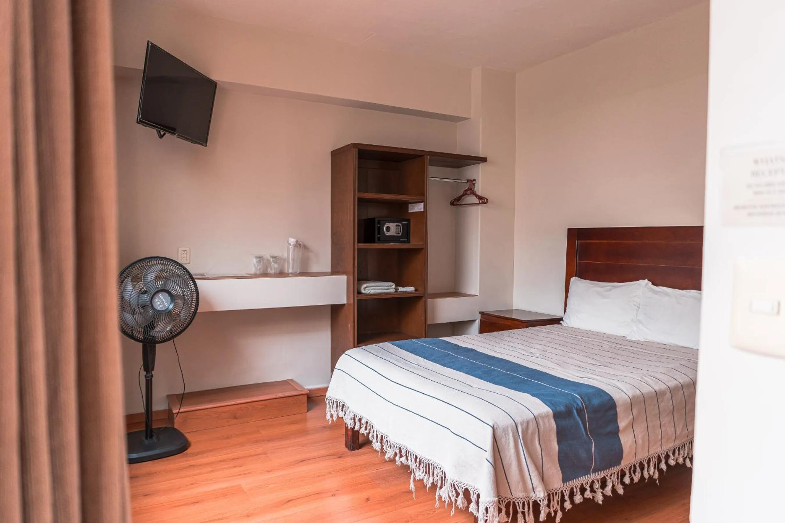 Photo of the whole room, Bed in Hotel Don Nino