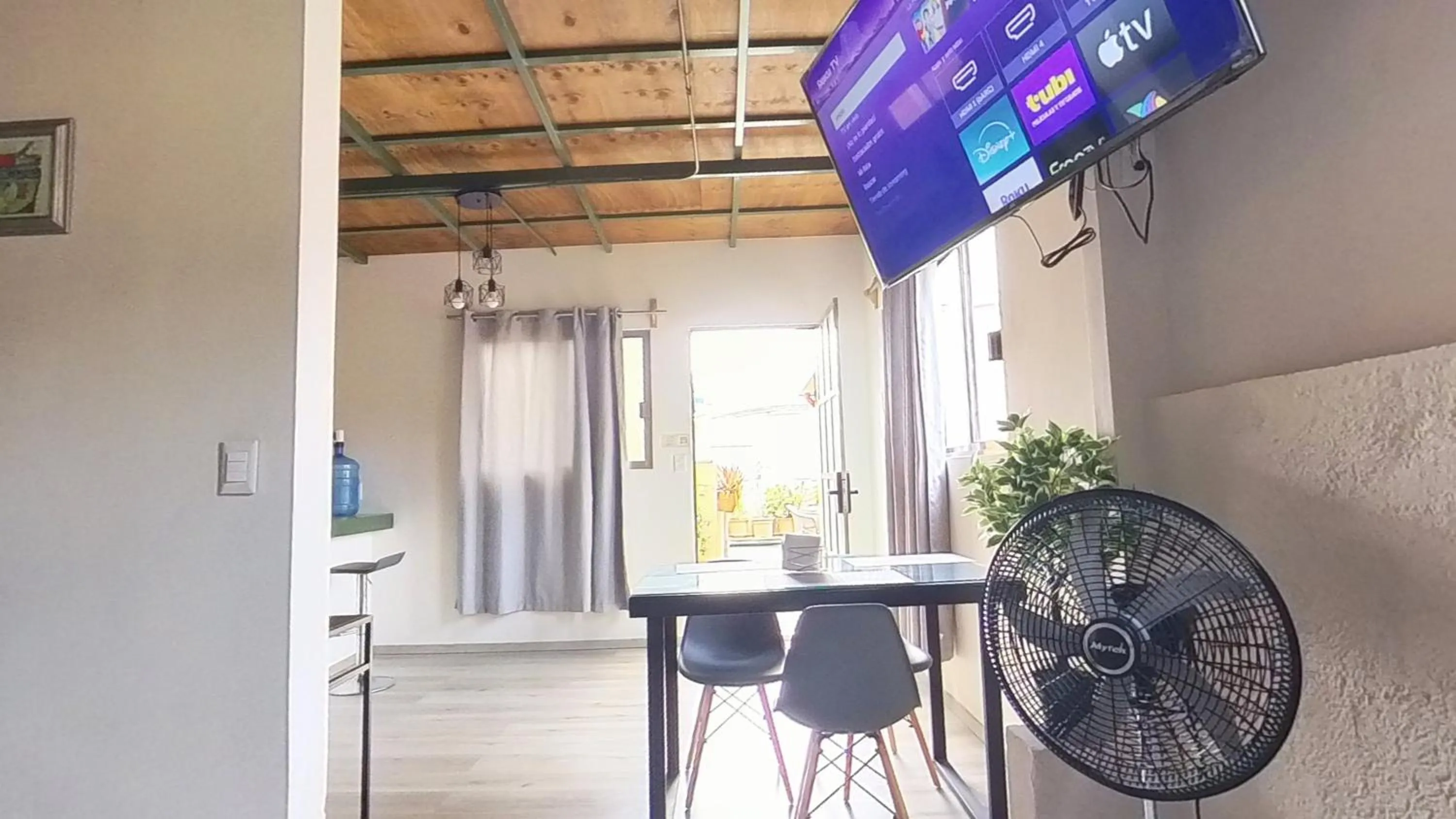 Photo of the whole room in Hotel Don Nino