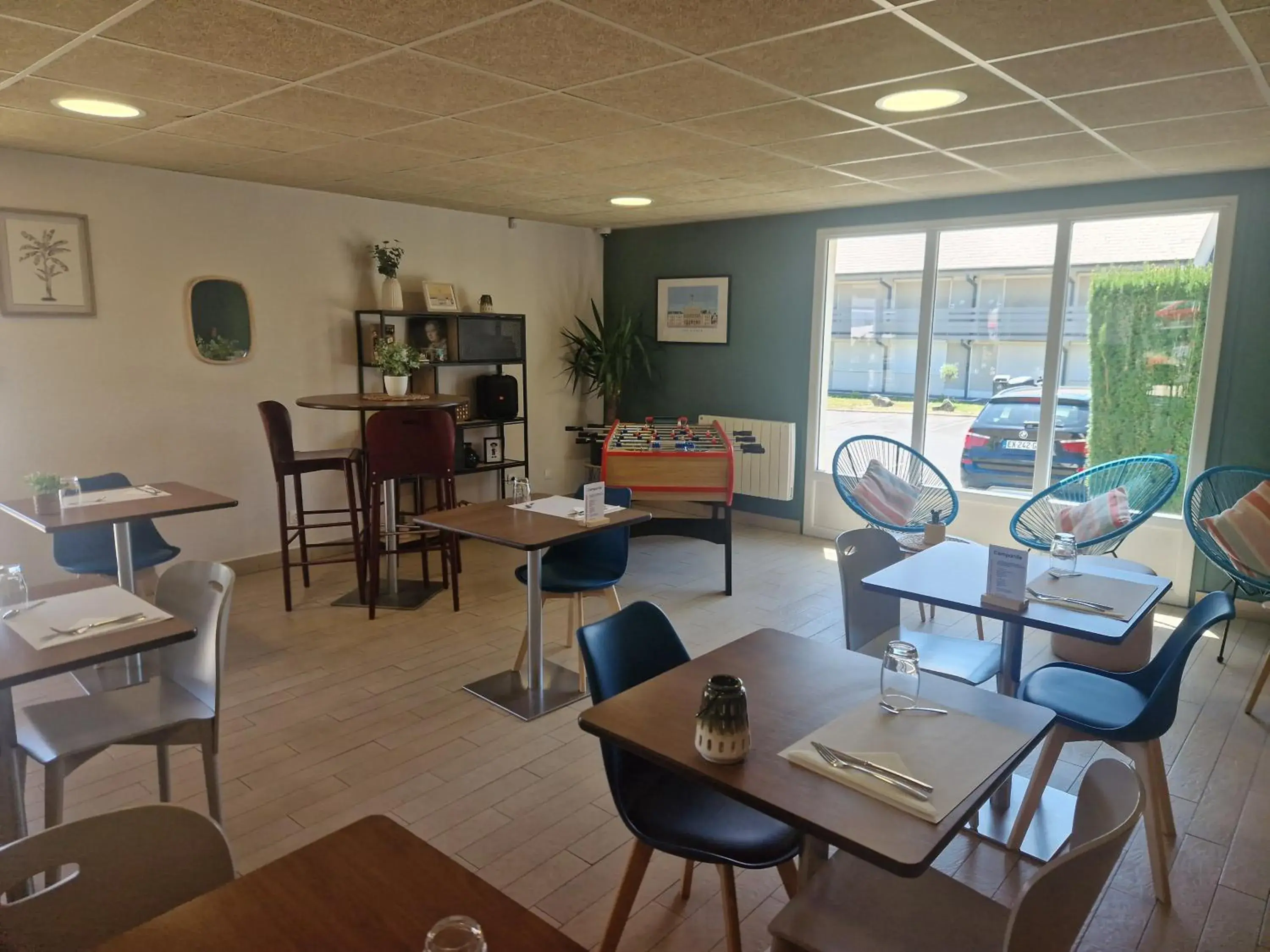 Restaurant/places to eat in Campanile Saint Quentin Restaurant/places to eat in Campanile Saint Quentin