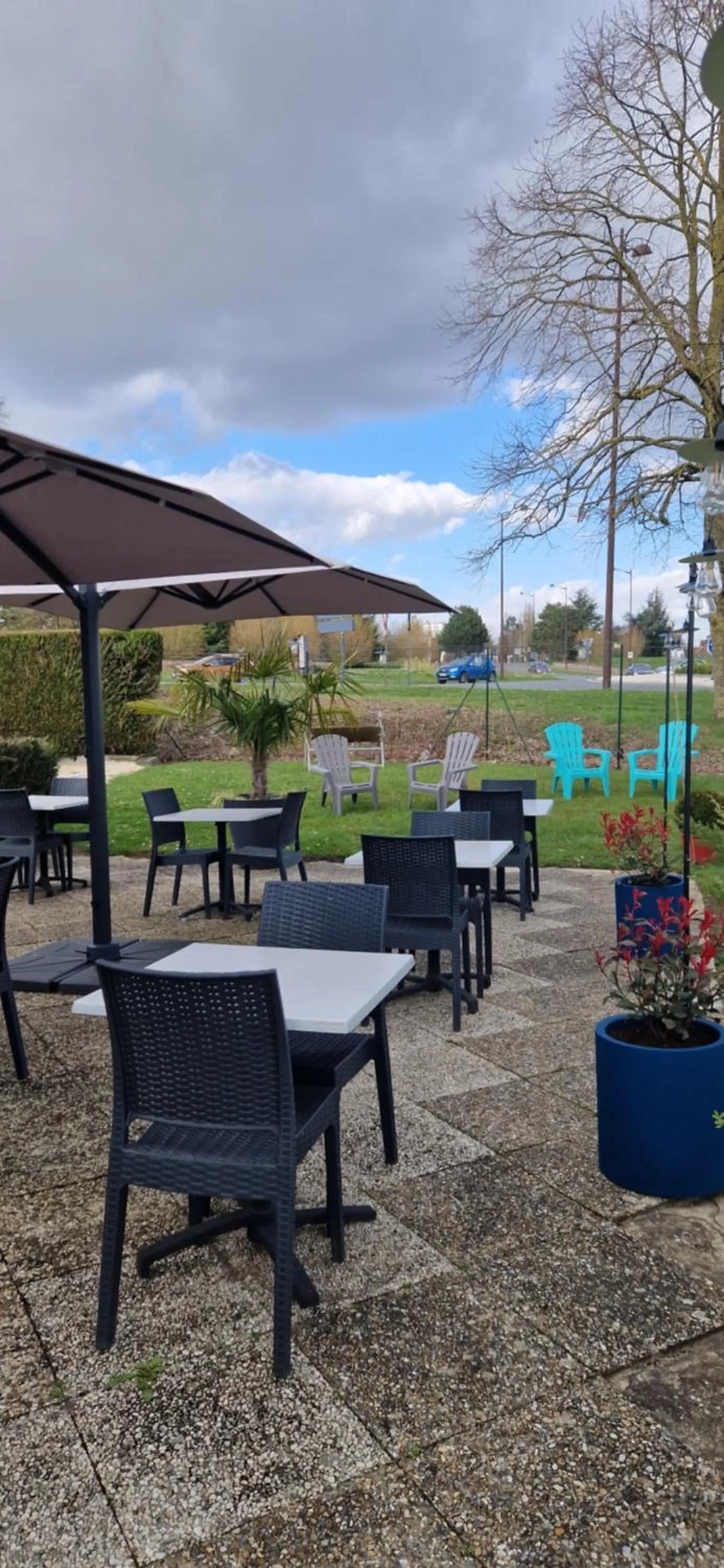 Patio in Campanile Saint Quentin