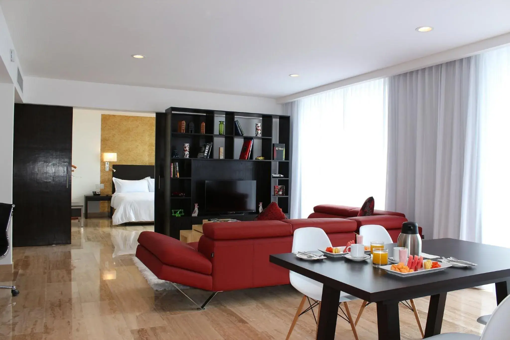 Photo of the whole room in Fiesta Inn Chetumal Photo of the whole room in Fiesta Inn Chetumal