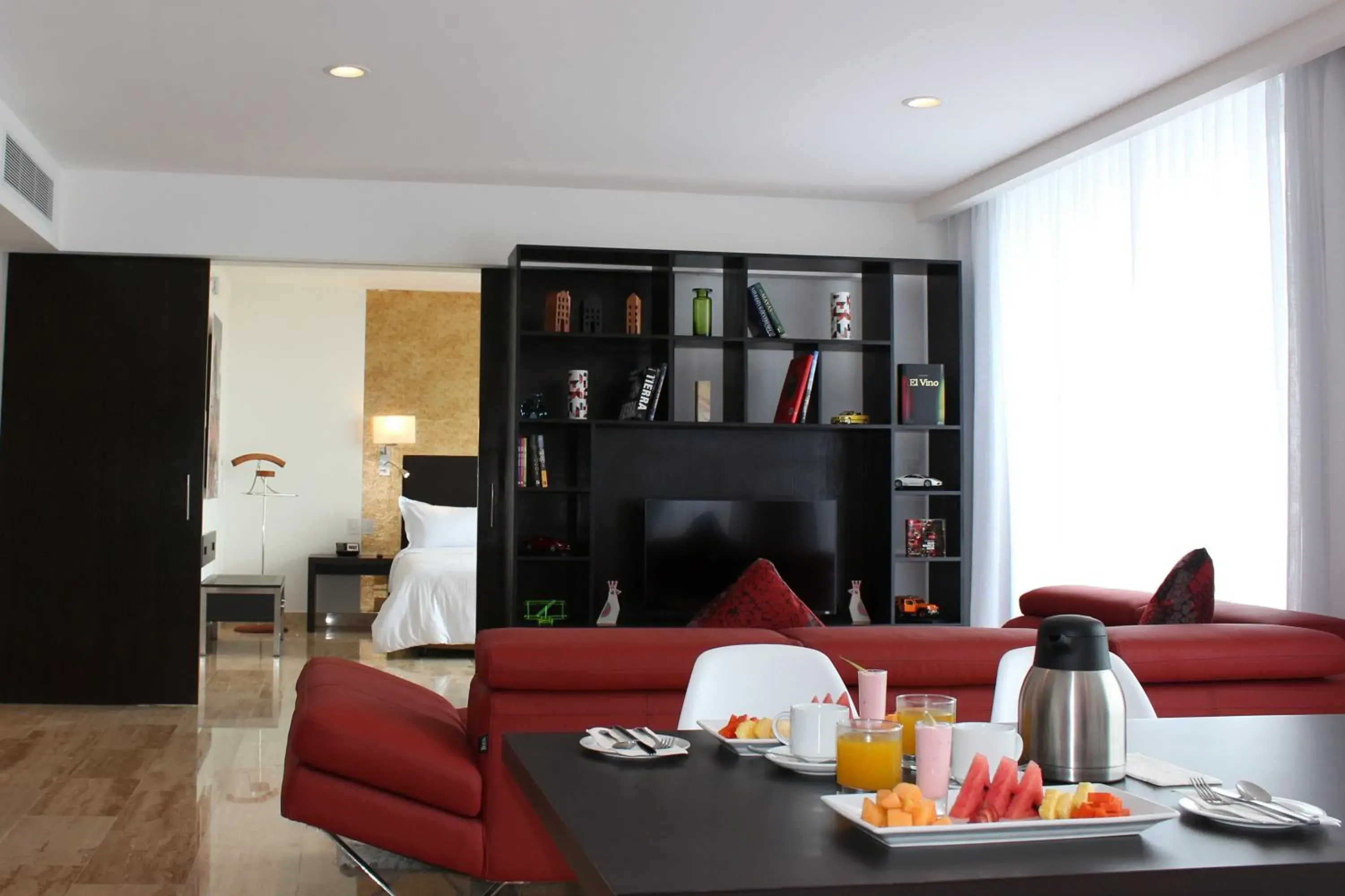 Photo of the whole room in Fiesta Inn Chetumal Photo of the whole room in Fiesta Inn Chetumal