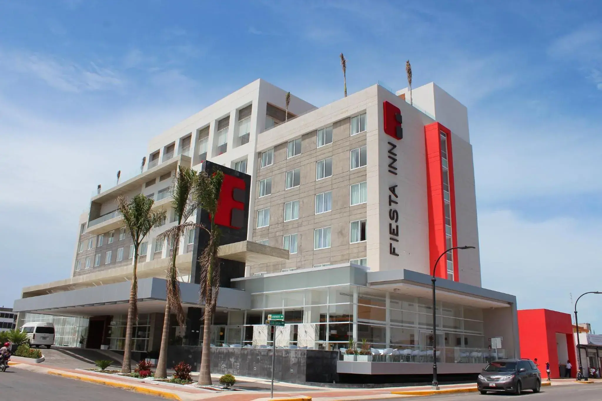 Property building in Fiesta Inn Chetumal Property building in Fiesta Inn Chetumal