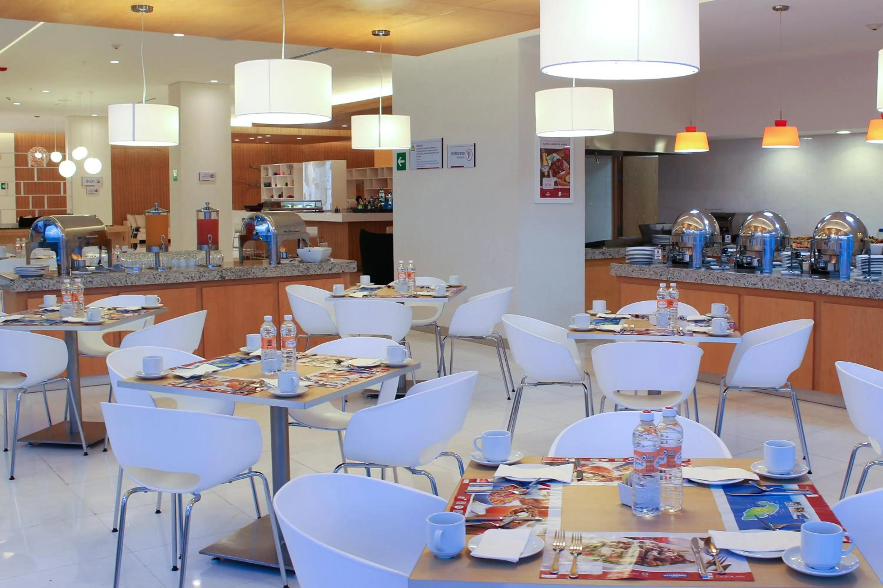 Restaurant/places to eat in Fiesta Inn Chetumal