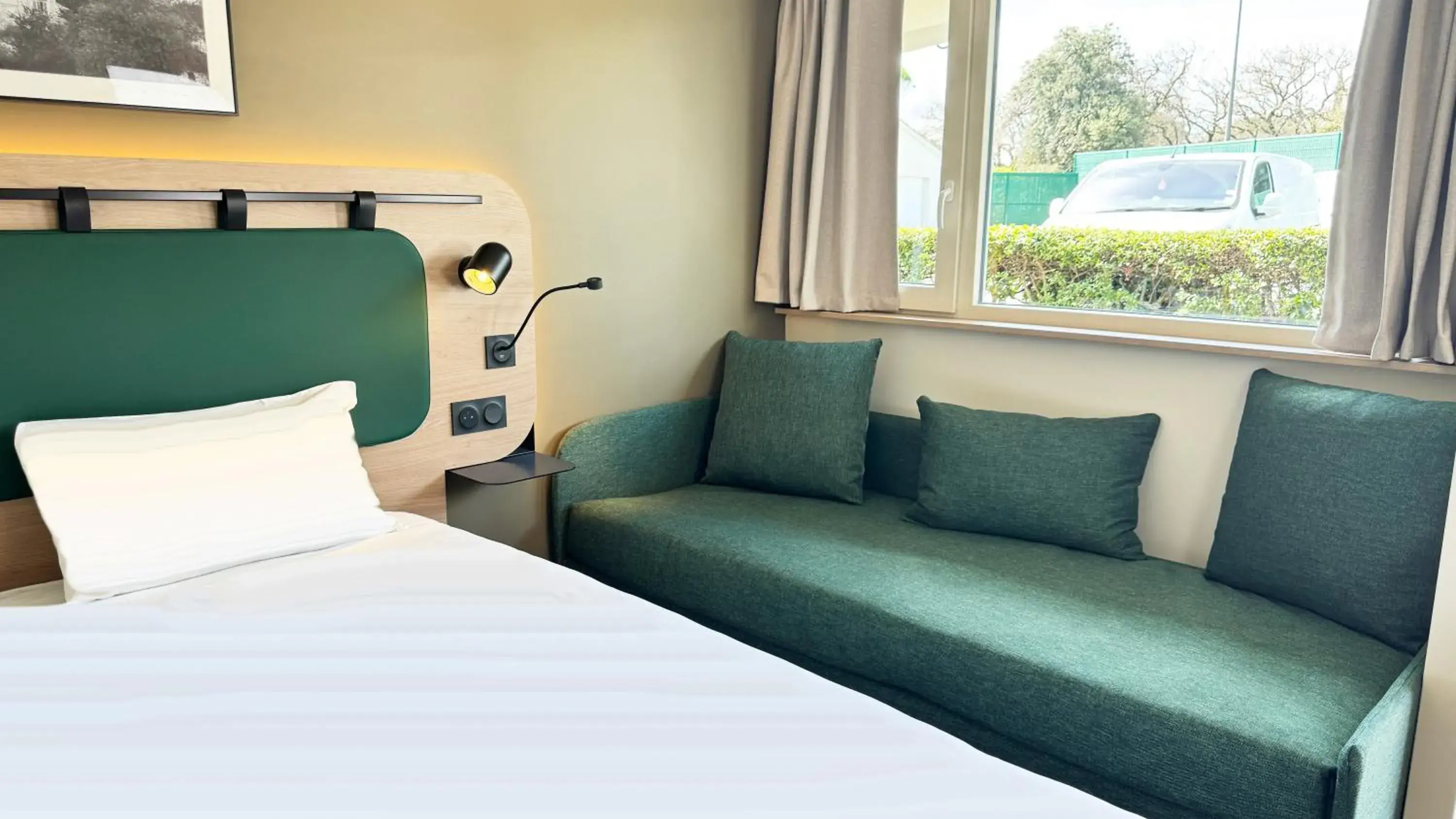 Bed in Campanile Clermont Ferrand - Le Brezet Bed in Campanile Clermont Ferrand - Le Brezet