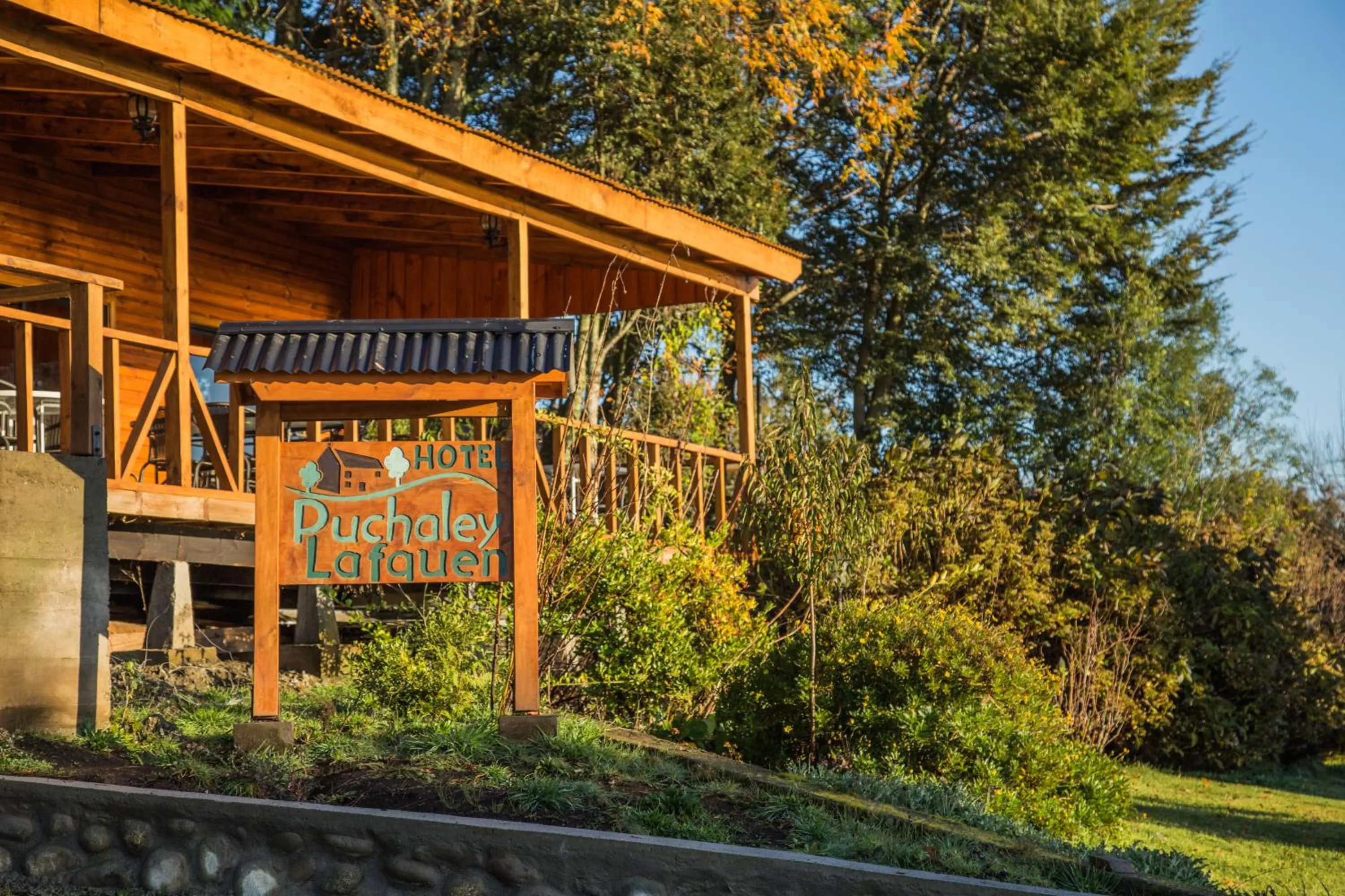 Property logo or sign in Apart hotel Puchaley Lafquen