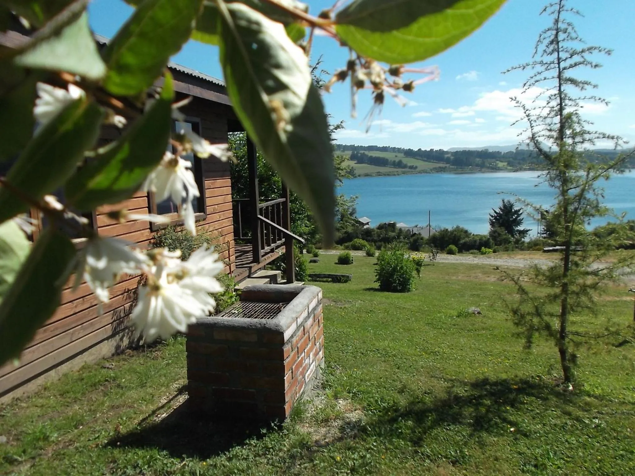 BBQ facilities in Apart hotel Puchaley Lafquen