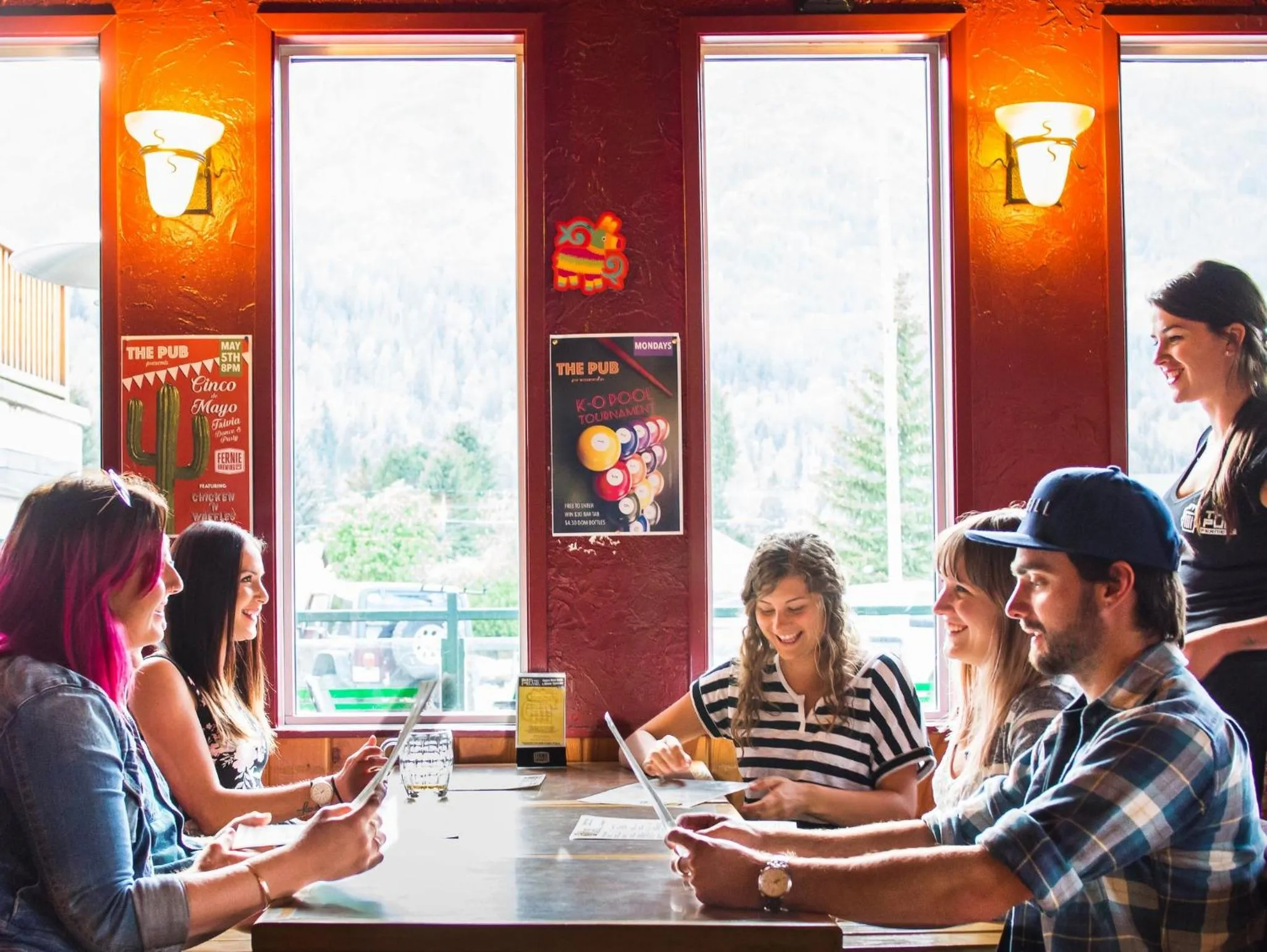 Restaurant/places to eat in Park Place Lodge