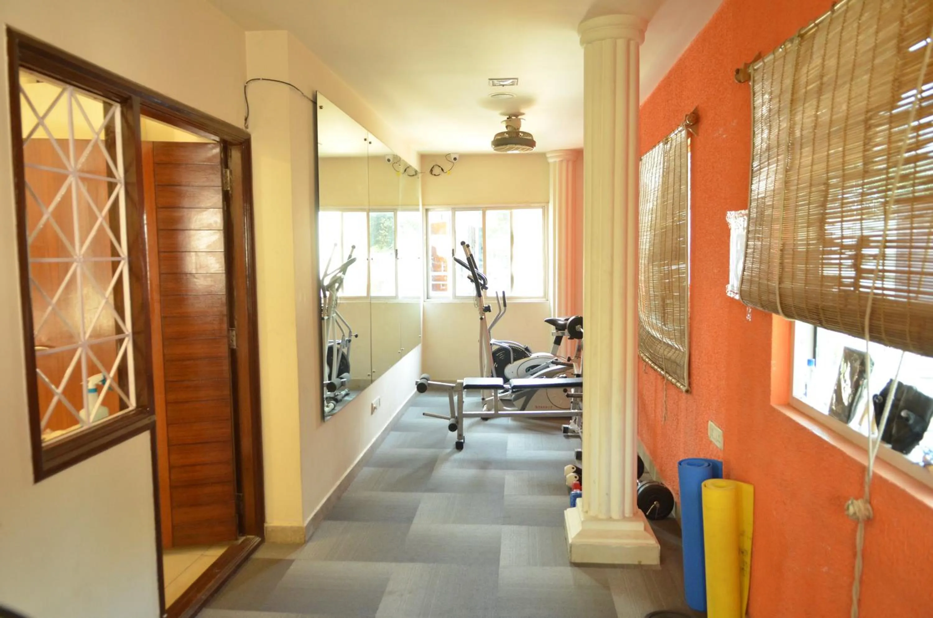 Fitness centre/facilities in Cubbon Suites