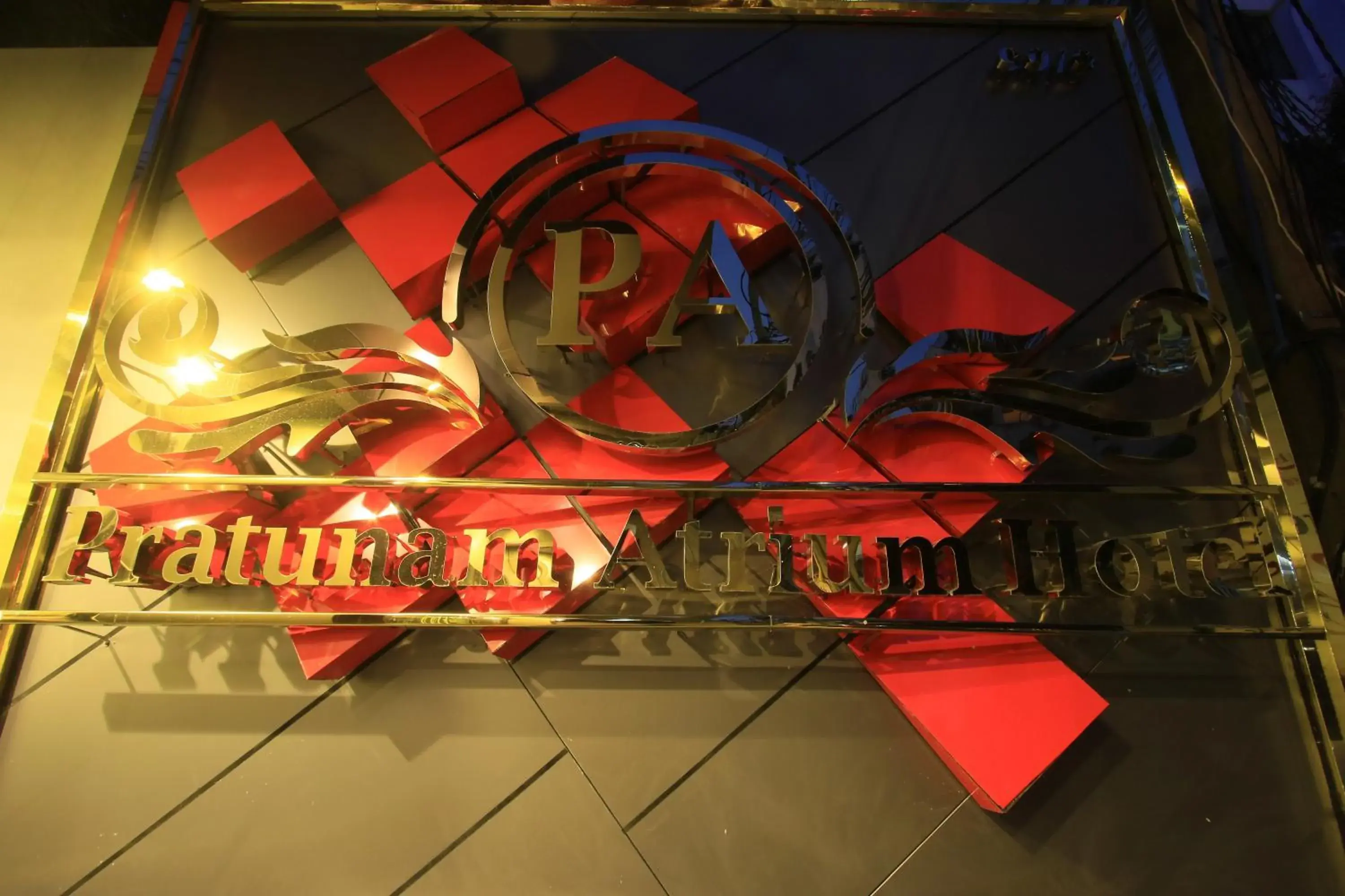 Property building in Pratunam Atrium Hotel Property building in Pratunam Atrium Hotel