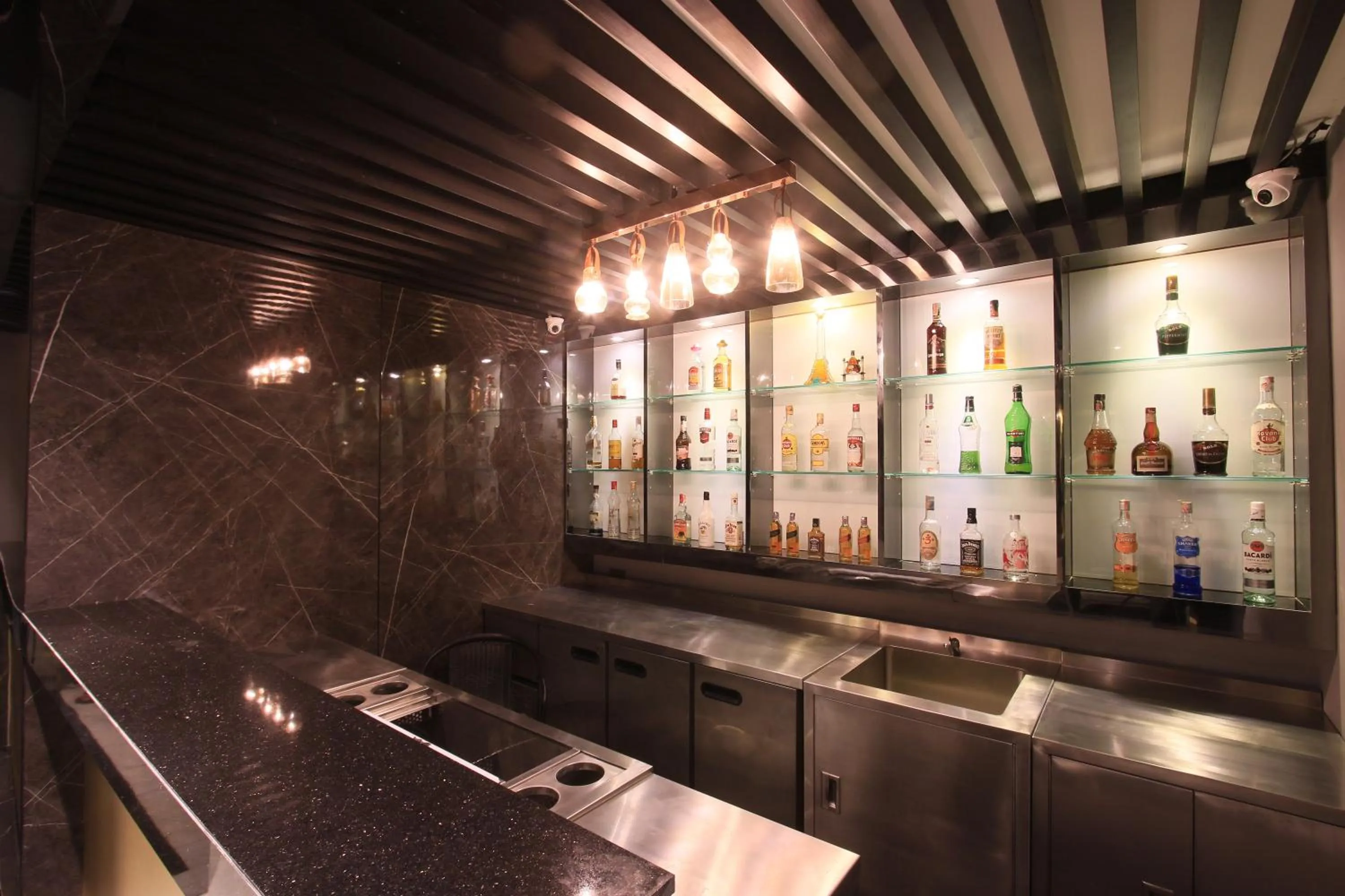 Pratunam Atrium Hotel