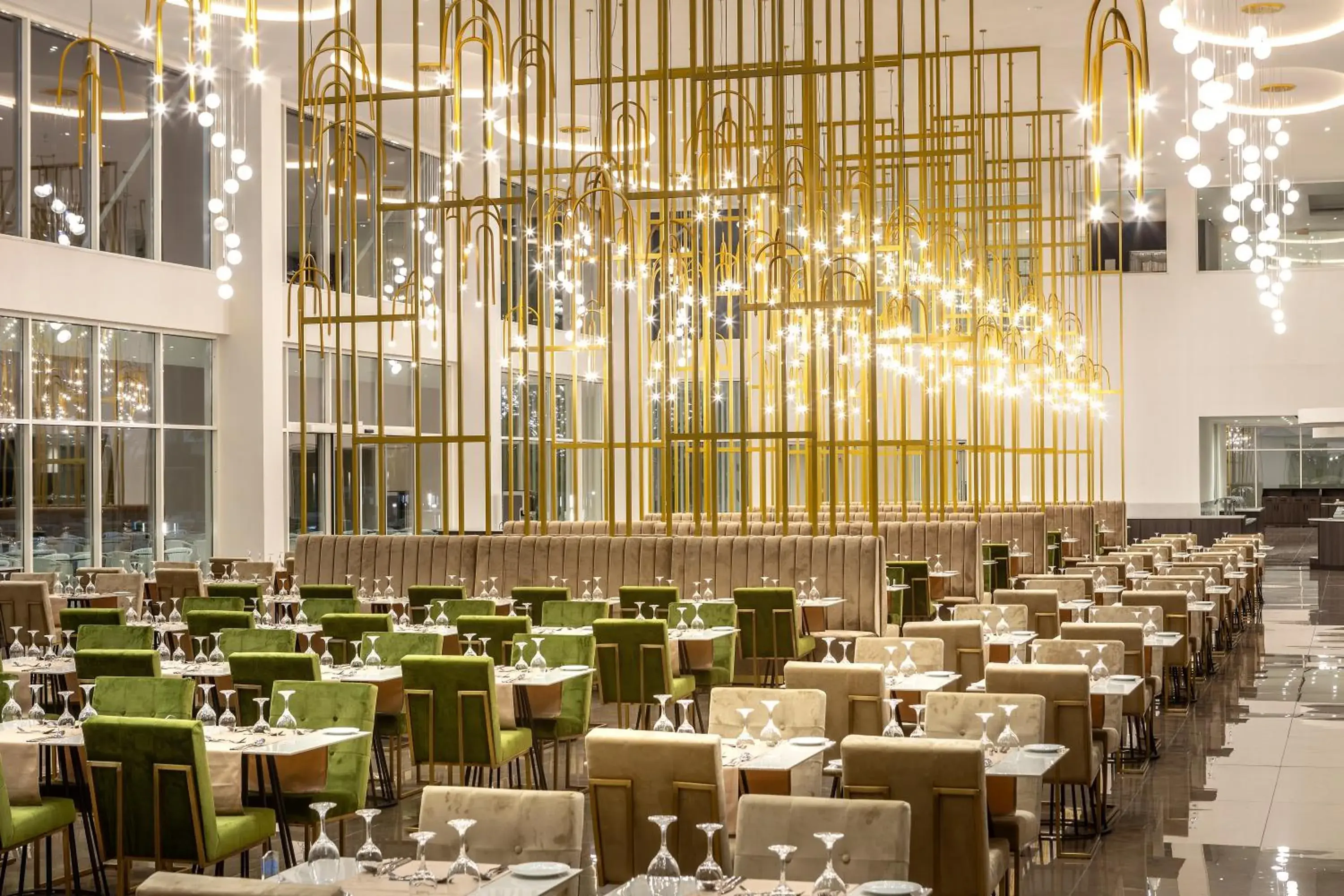 Restaurant/places to eat in Chrysomare Beach Hotel & Resort Restaurant/places to eat in Chrysomare Beach Hotel & Resort