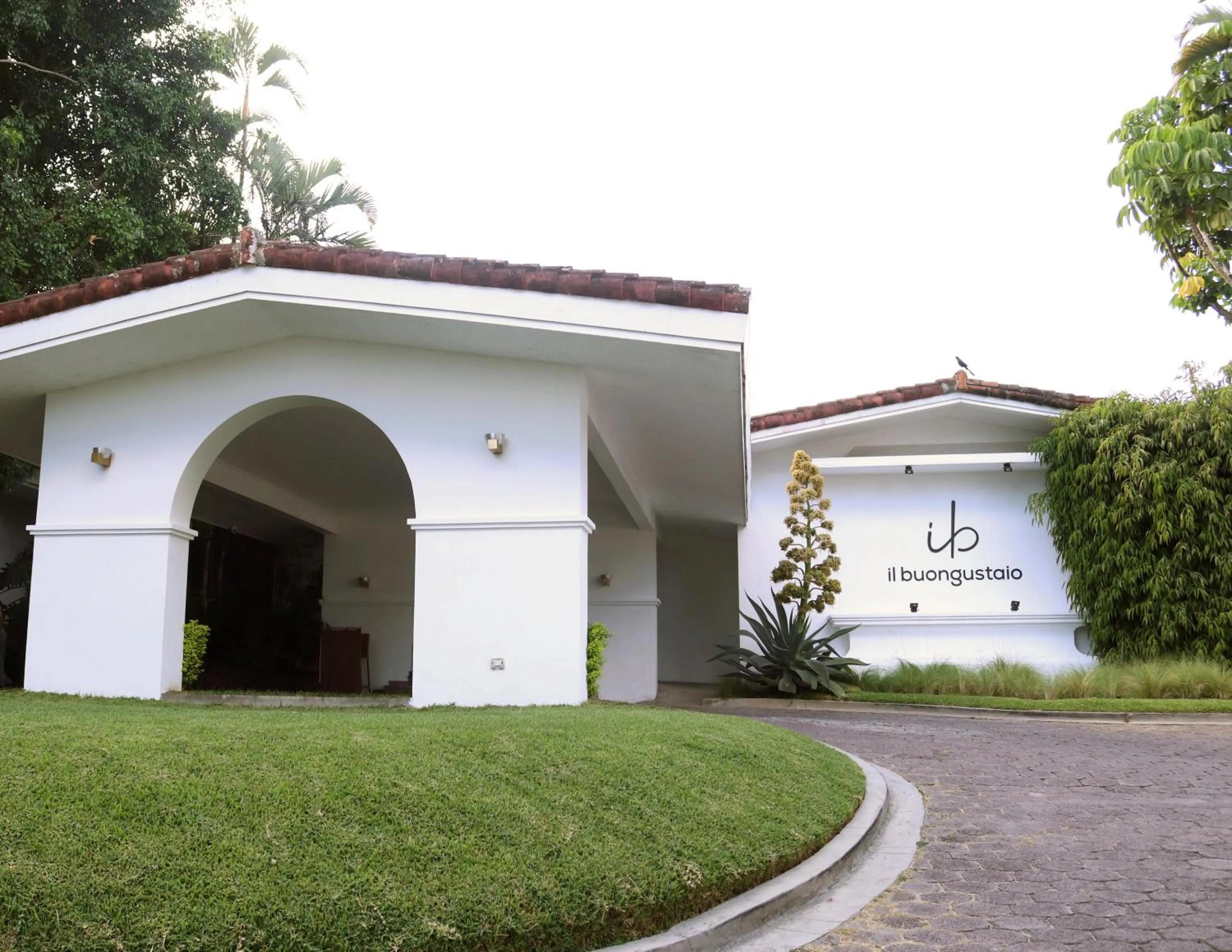 Property building in Il Buongustaio