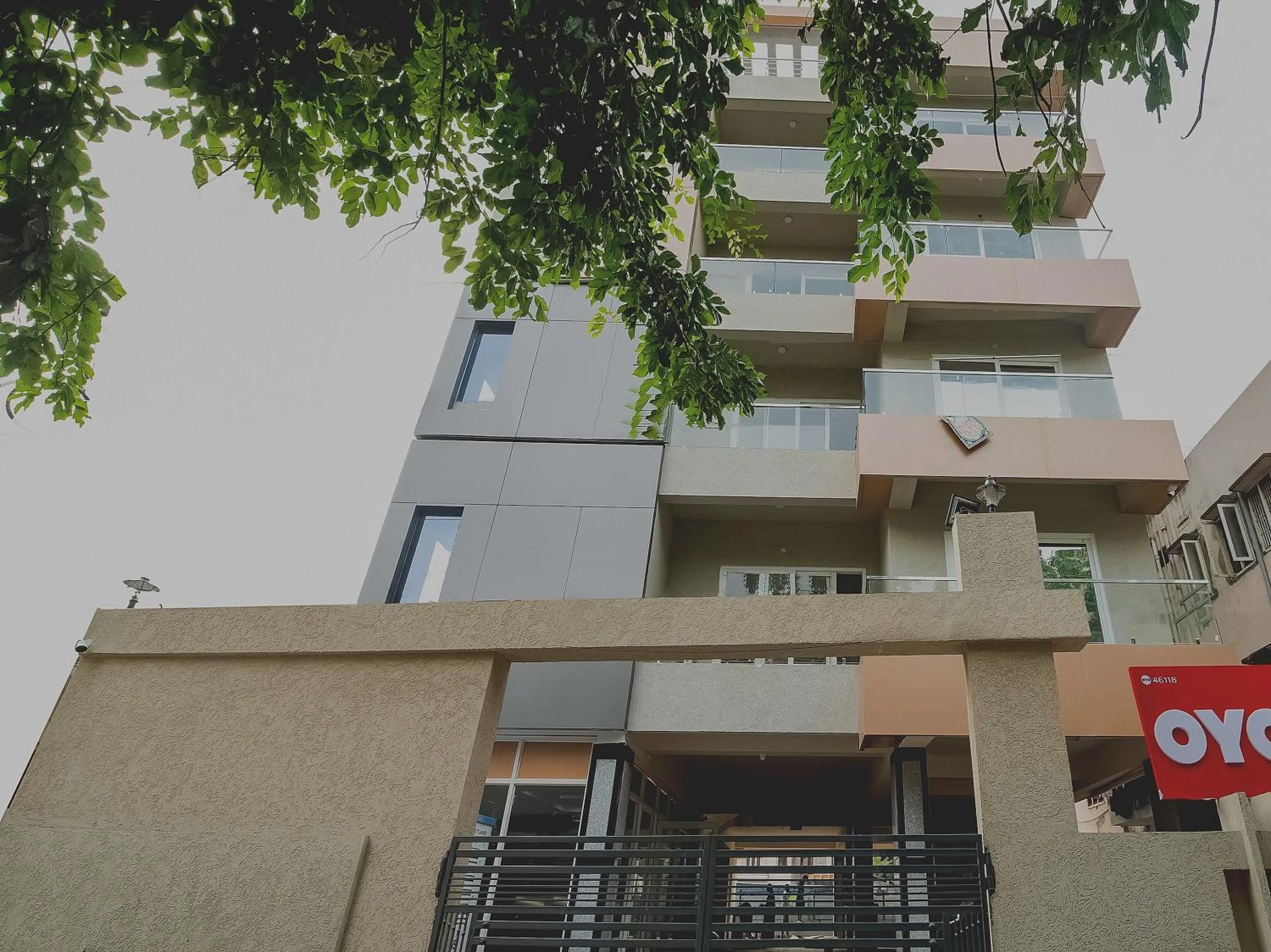 Facade/entrance in Super Capital O RR Towers by CJ