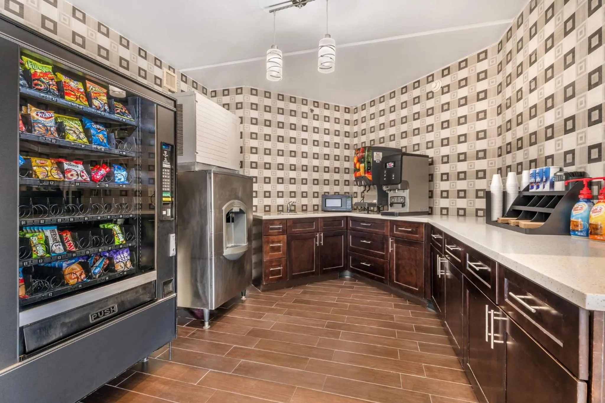 Breakfast in Red Roof Inn Houston Brookhollow