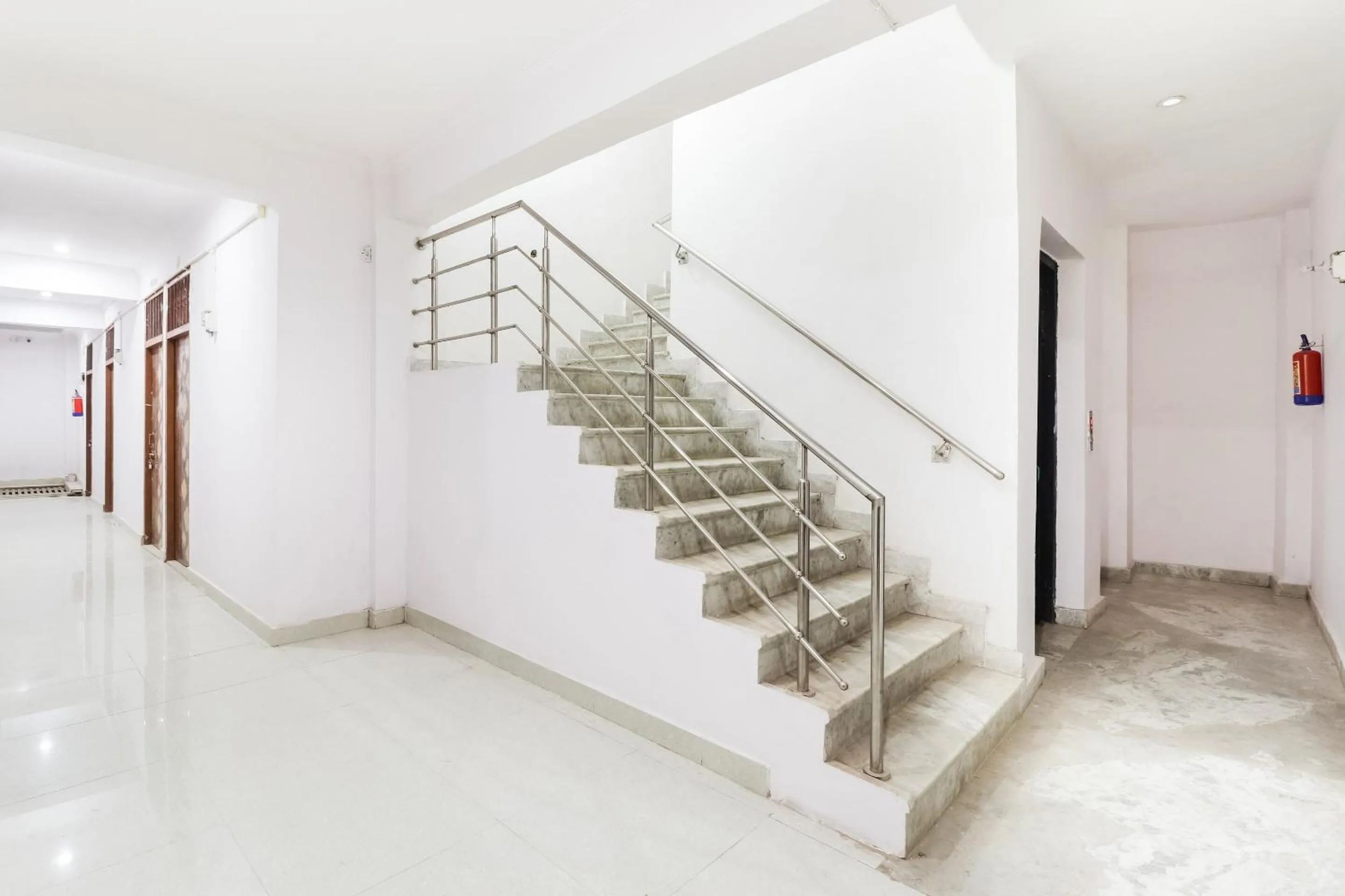 Lobby or reception in Hotel O by OYO Kalawati Palace
