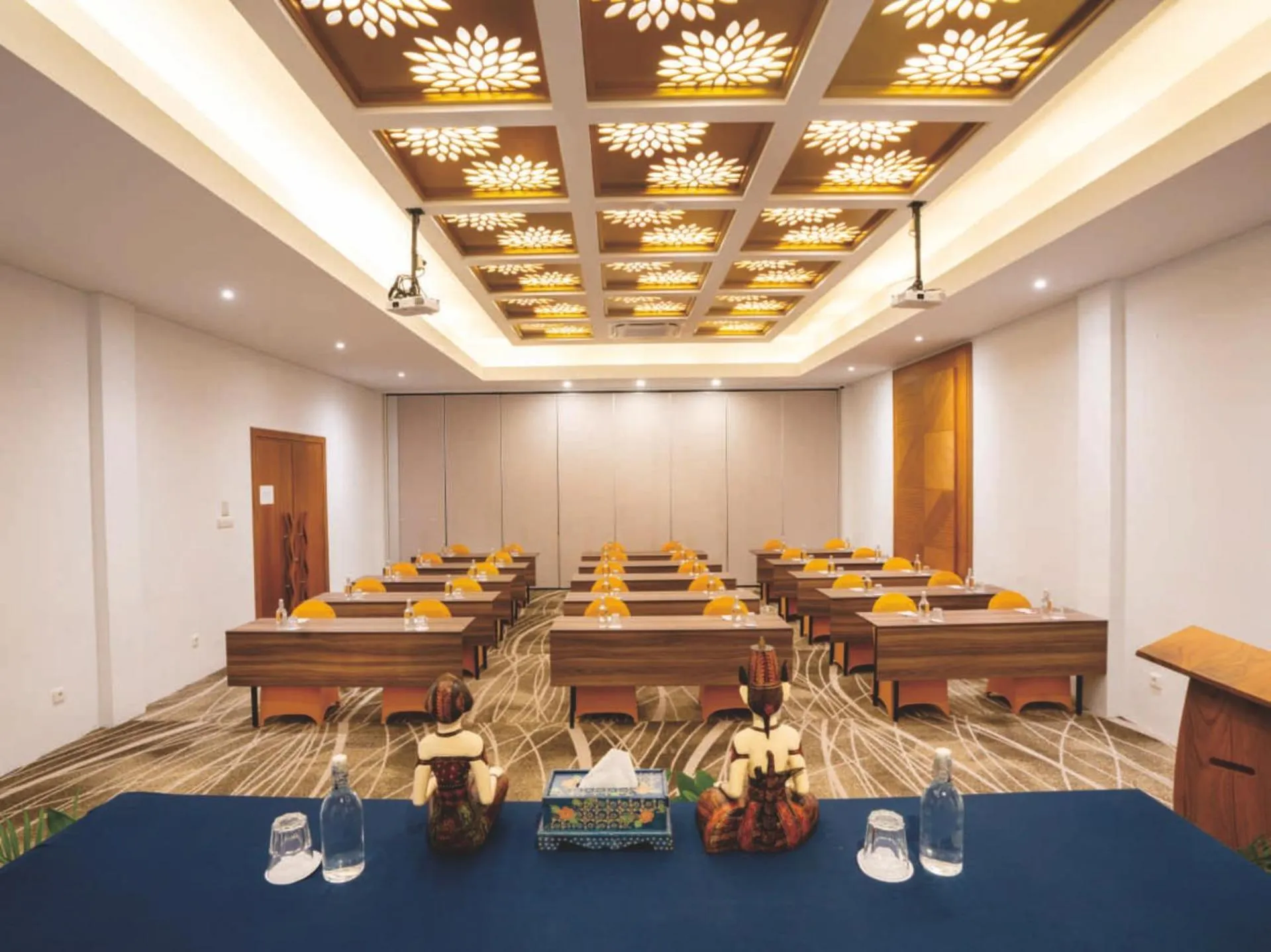 Meeting/conference room in Sima Hotel Kuta Lombok
