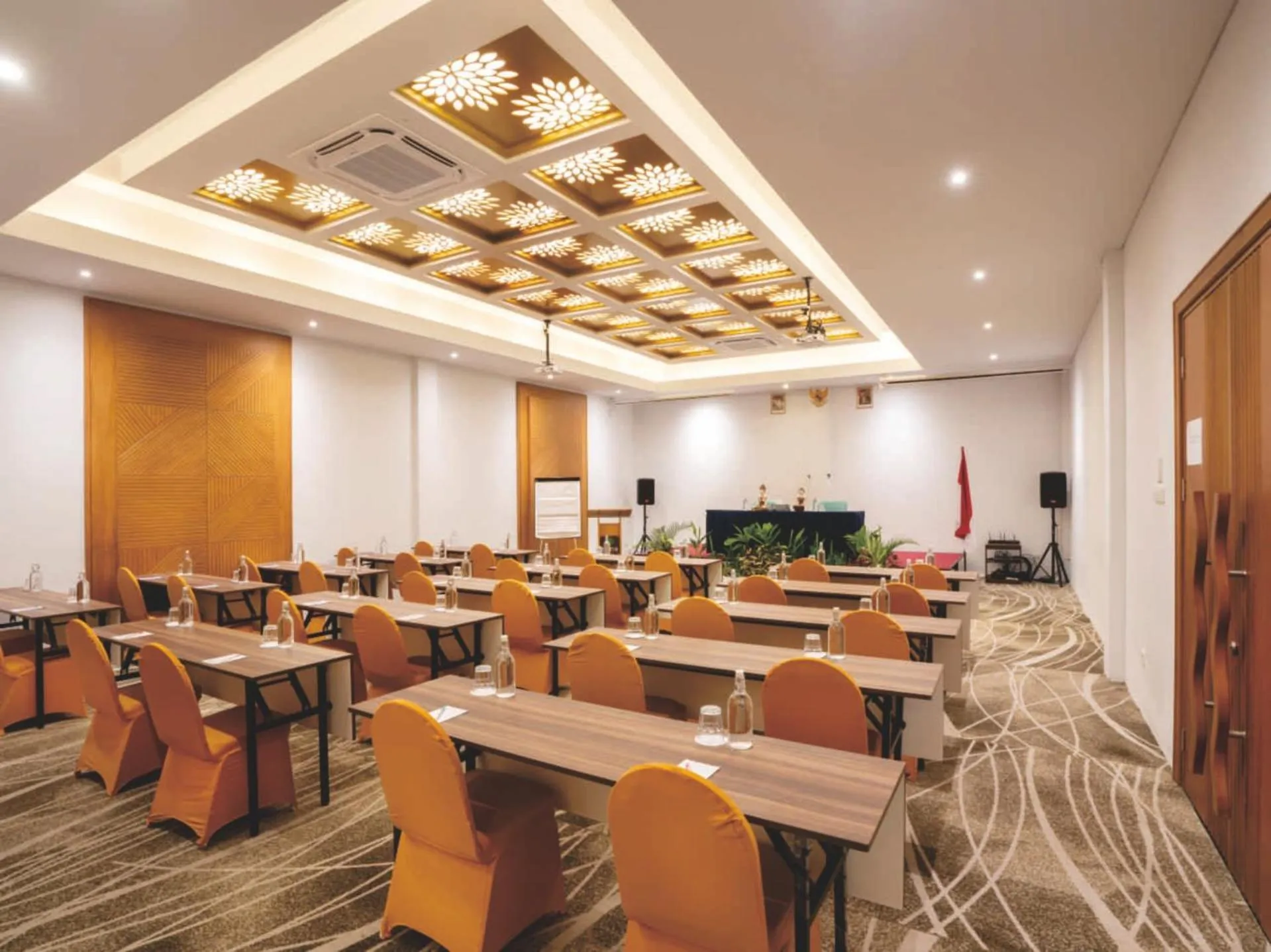 Meeting/conference room in Sima Hotel Kuta Lombok