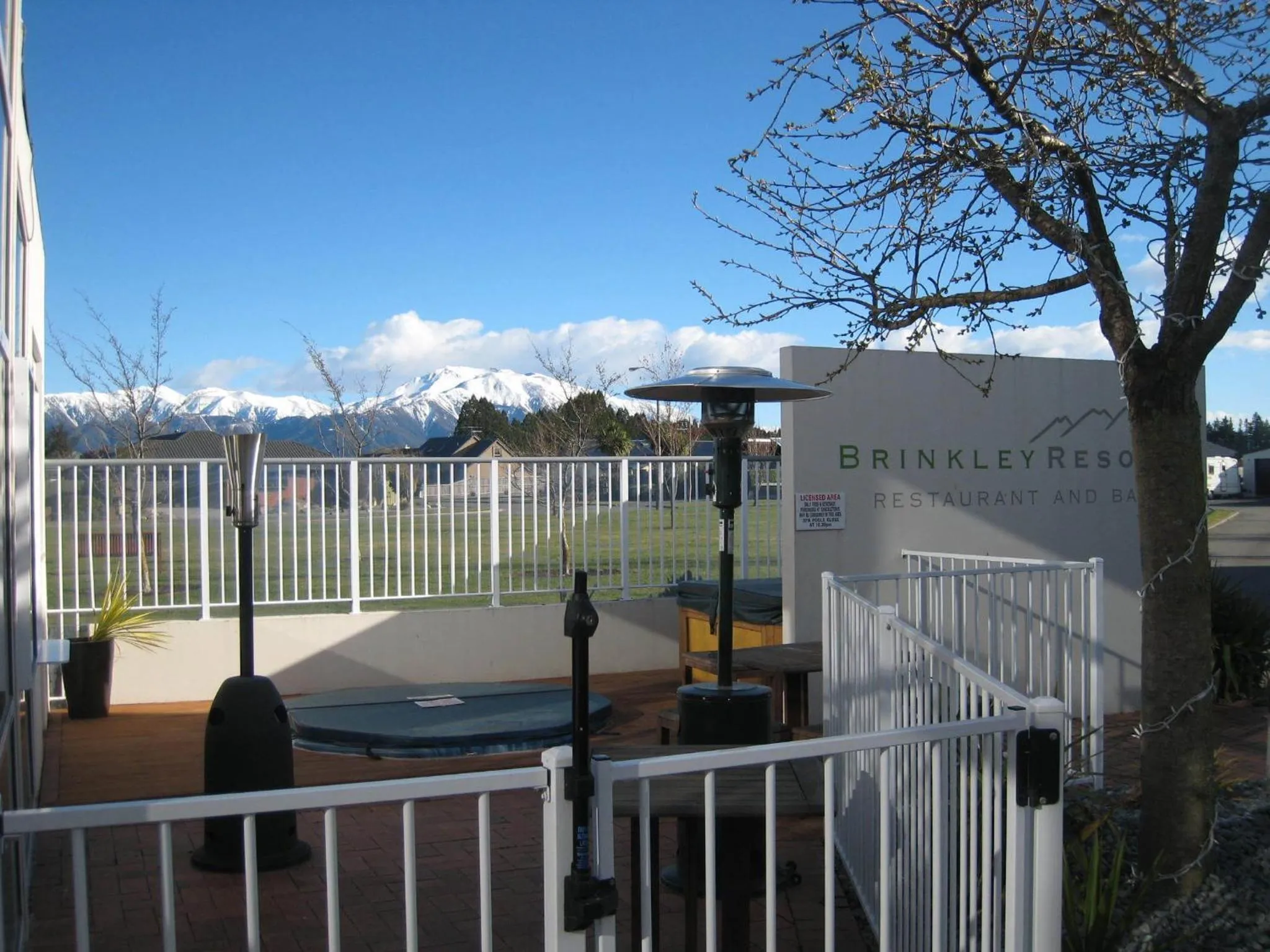 Facade/entrance in Brinkley Resort