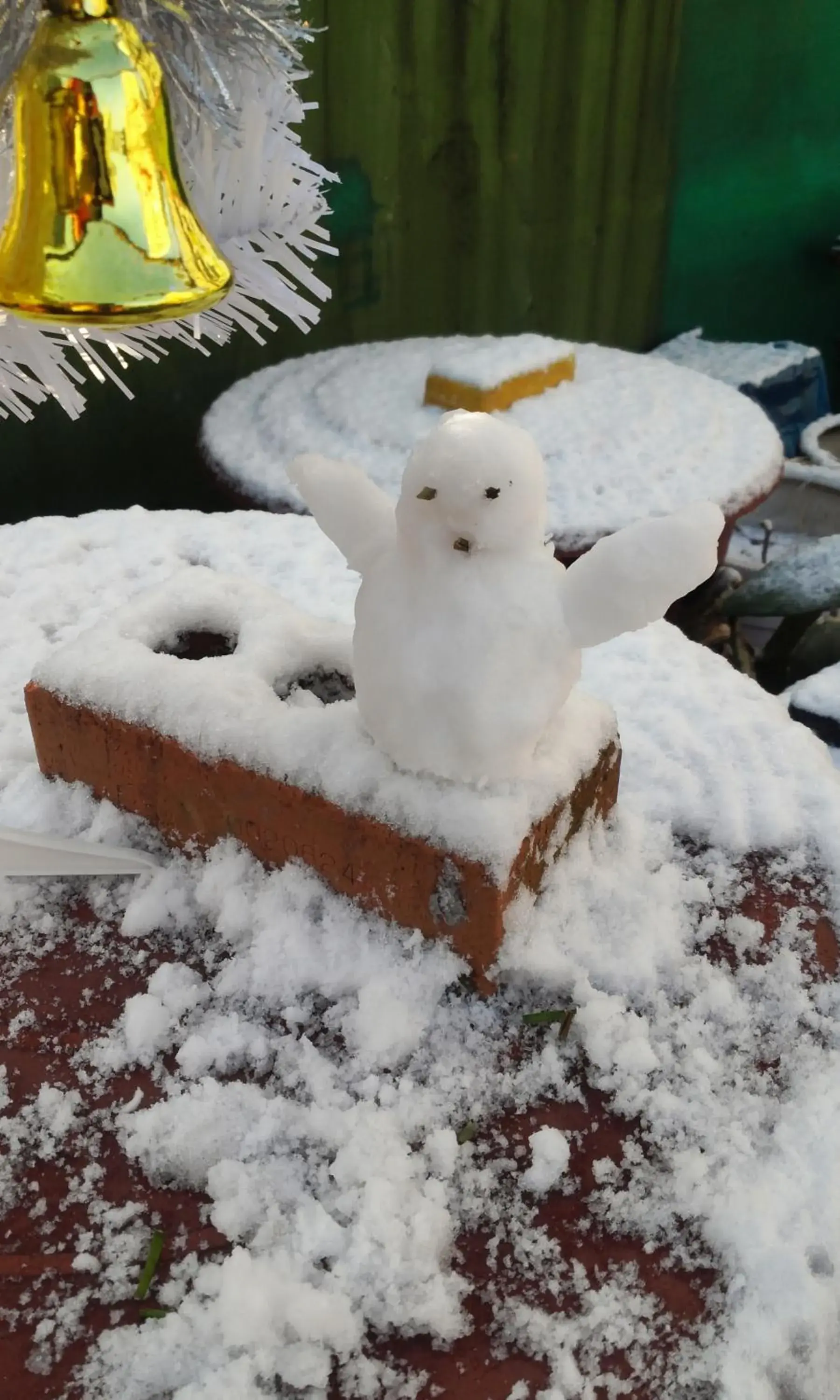 Facade/entrance, Winter in OPPA Hostel Sinchon-Hongdae Facade/entrance, Winter in OPPA Hostel Sinchon-Hongdae