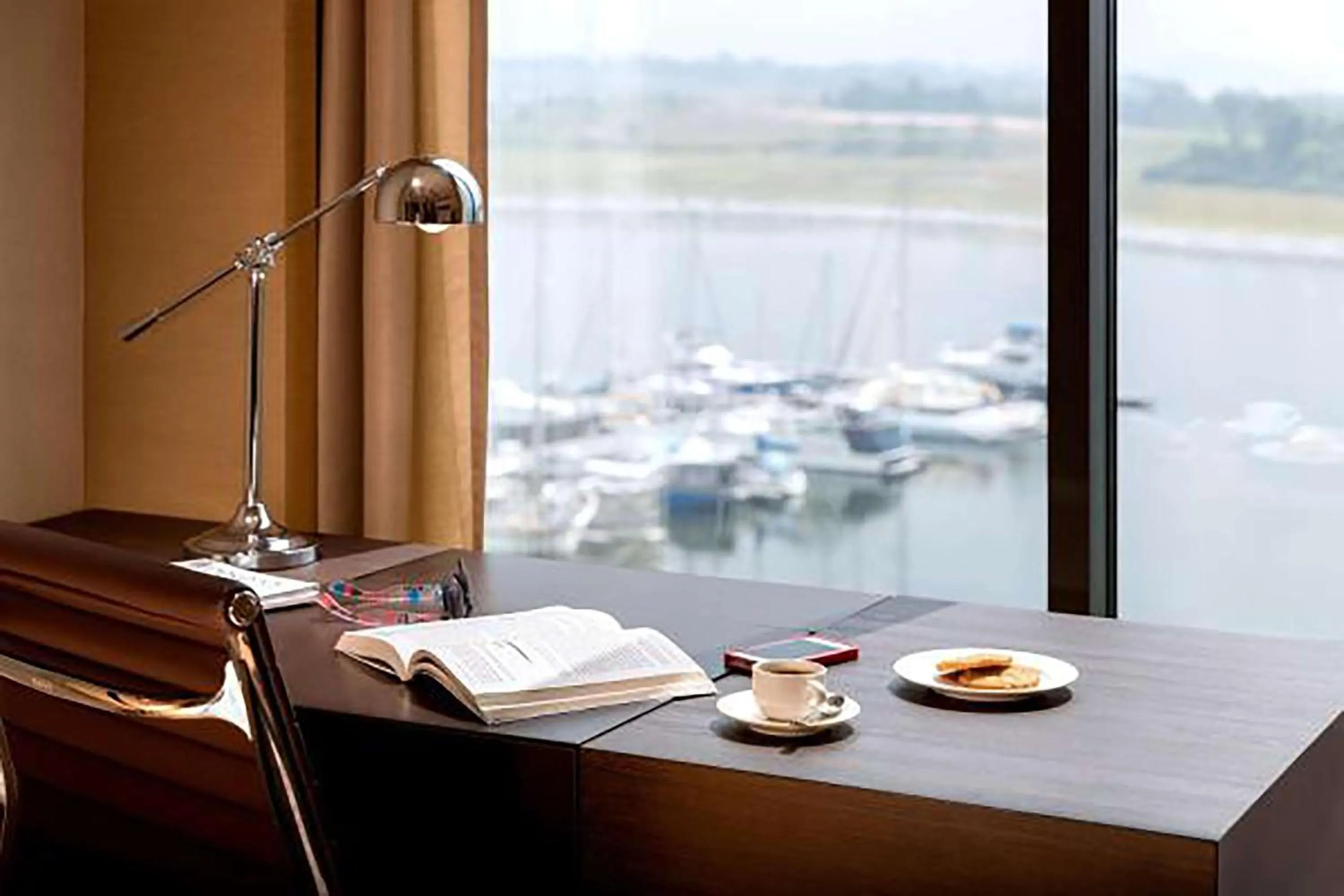 Photo of the whole room, Restaurant/Places to Eat in JEN Johor Puteri Harbour by Shangri-La