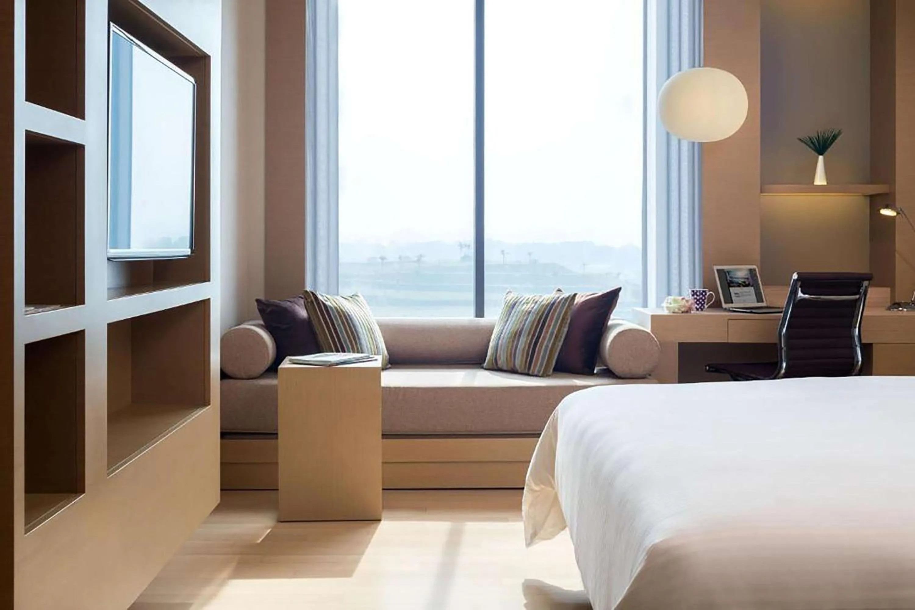 Bedroom, Seating Area in JEN Johor Puteri Harbour by Shangri-La