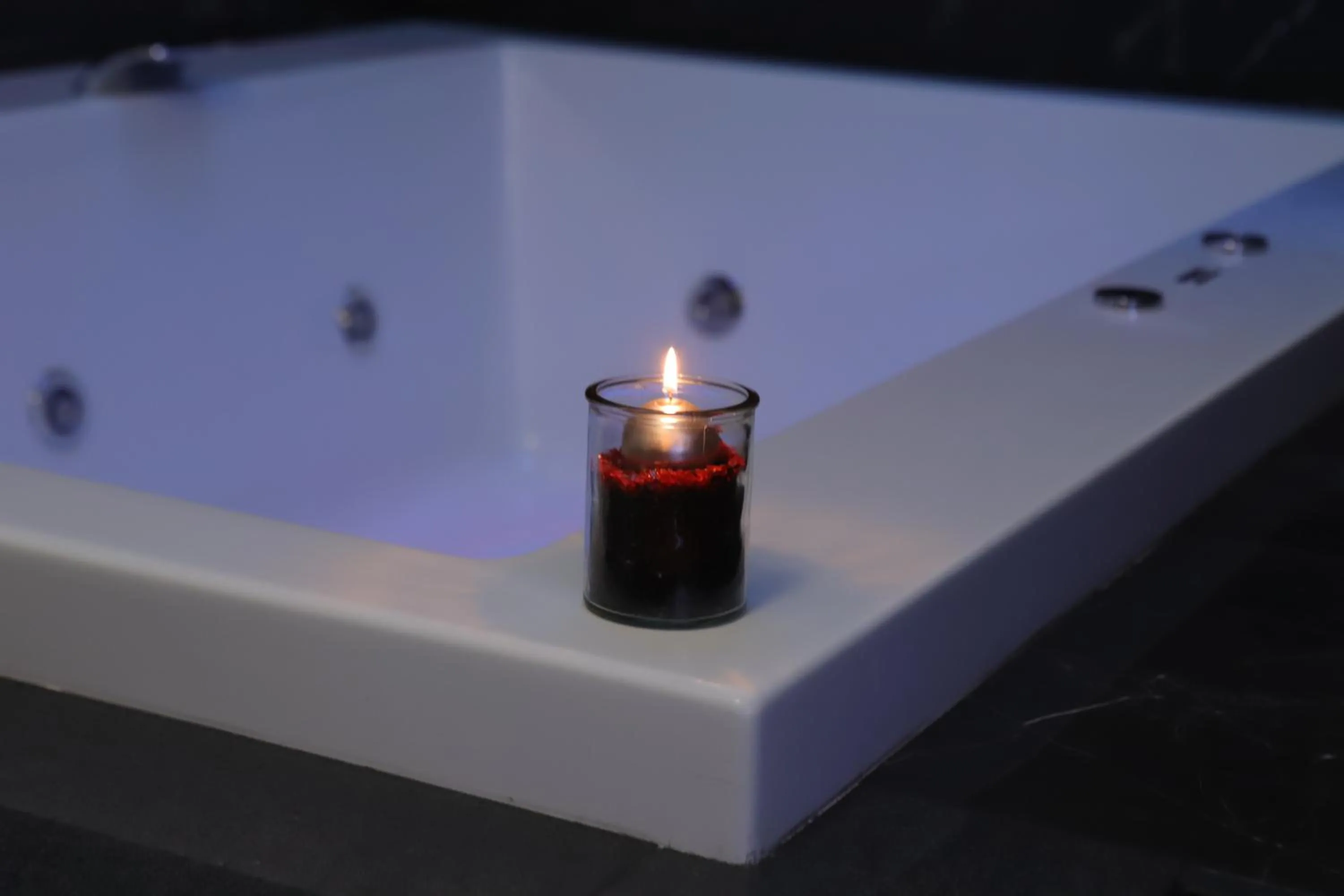 Bath in Mecla Suites