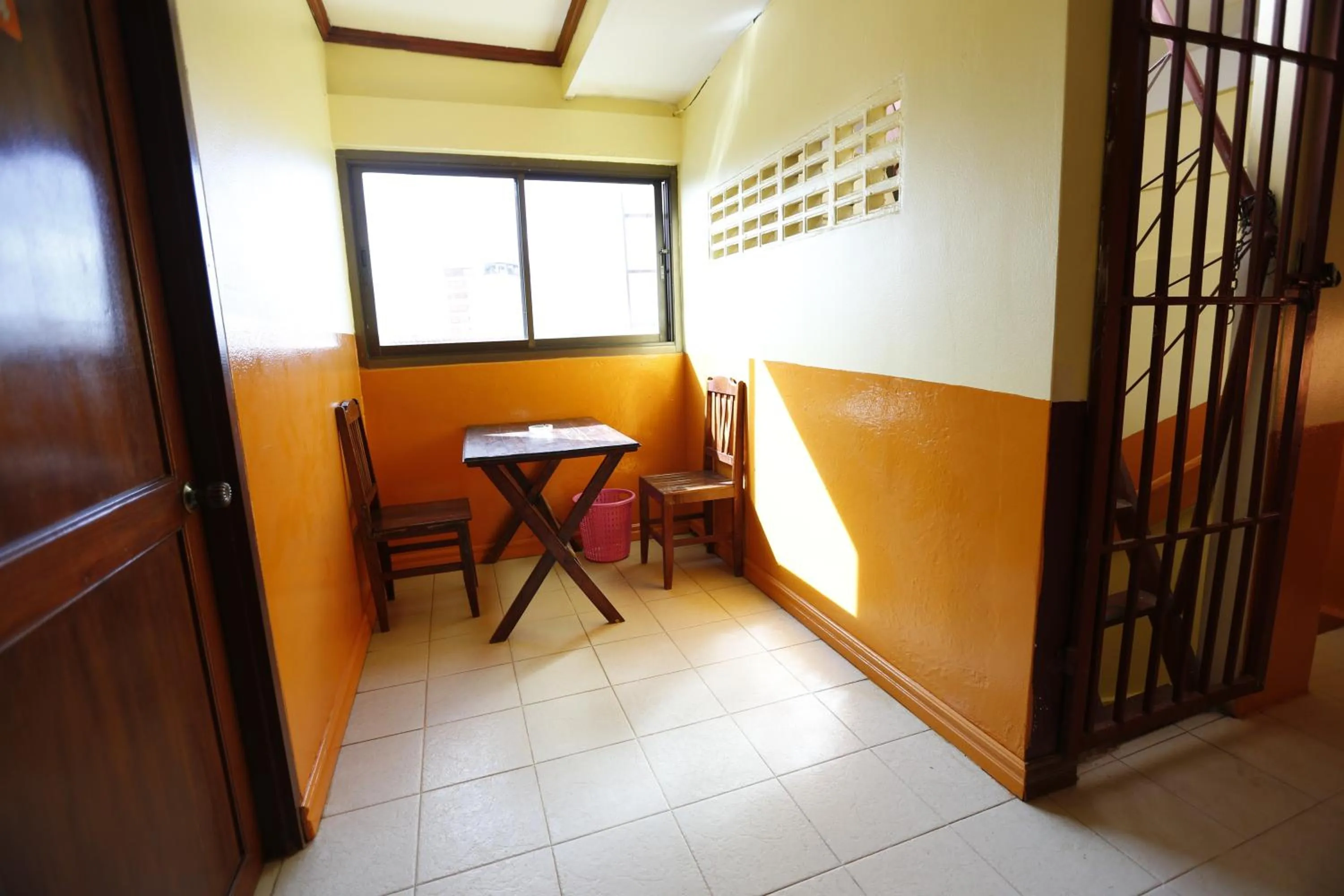 Area and facilities in Intouch Guest House