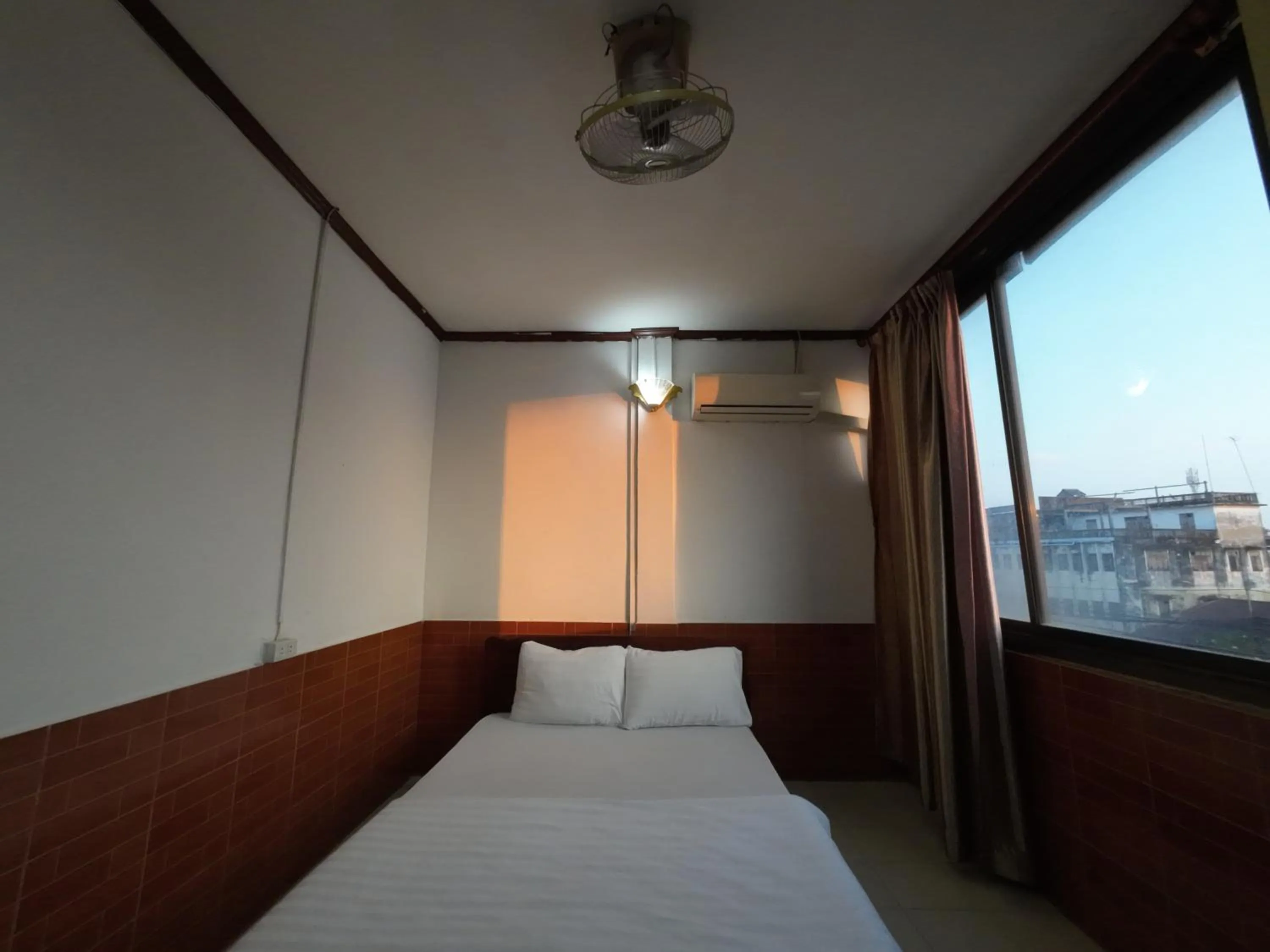 Street view, Bed in Intouch Guest House