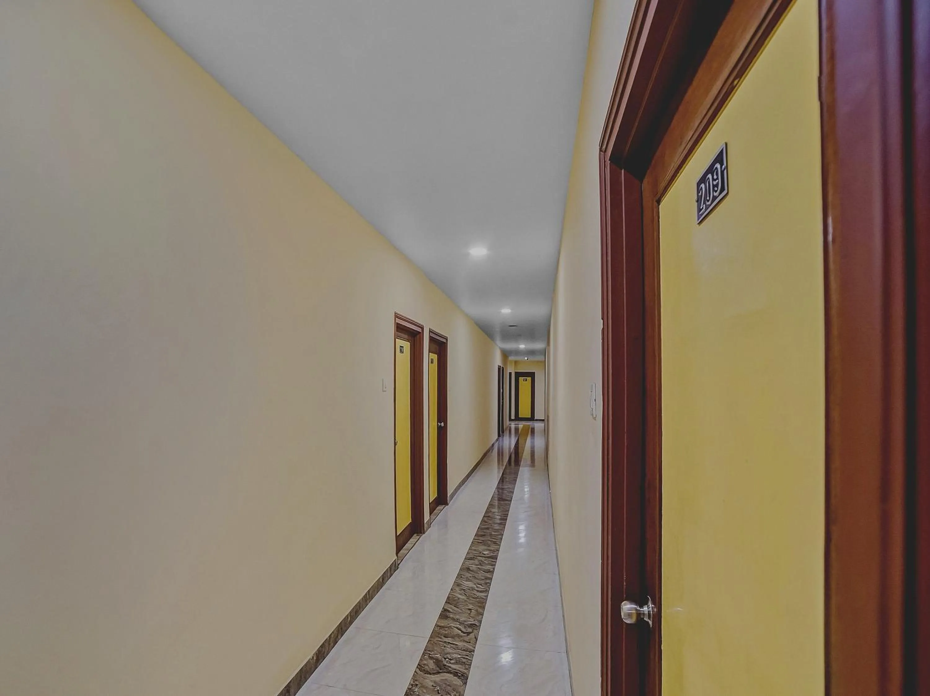 Lobby or reception in Collection O Suvidha