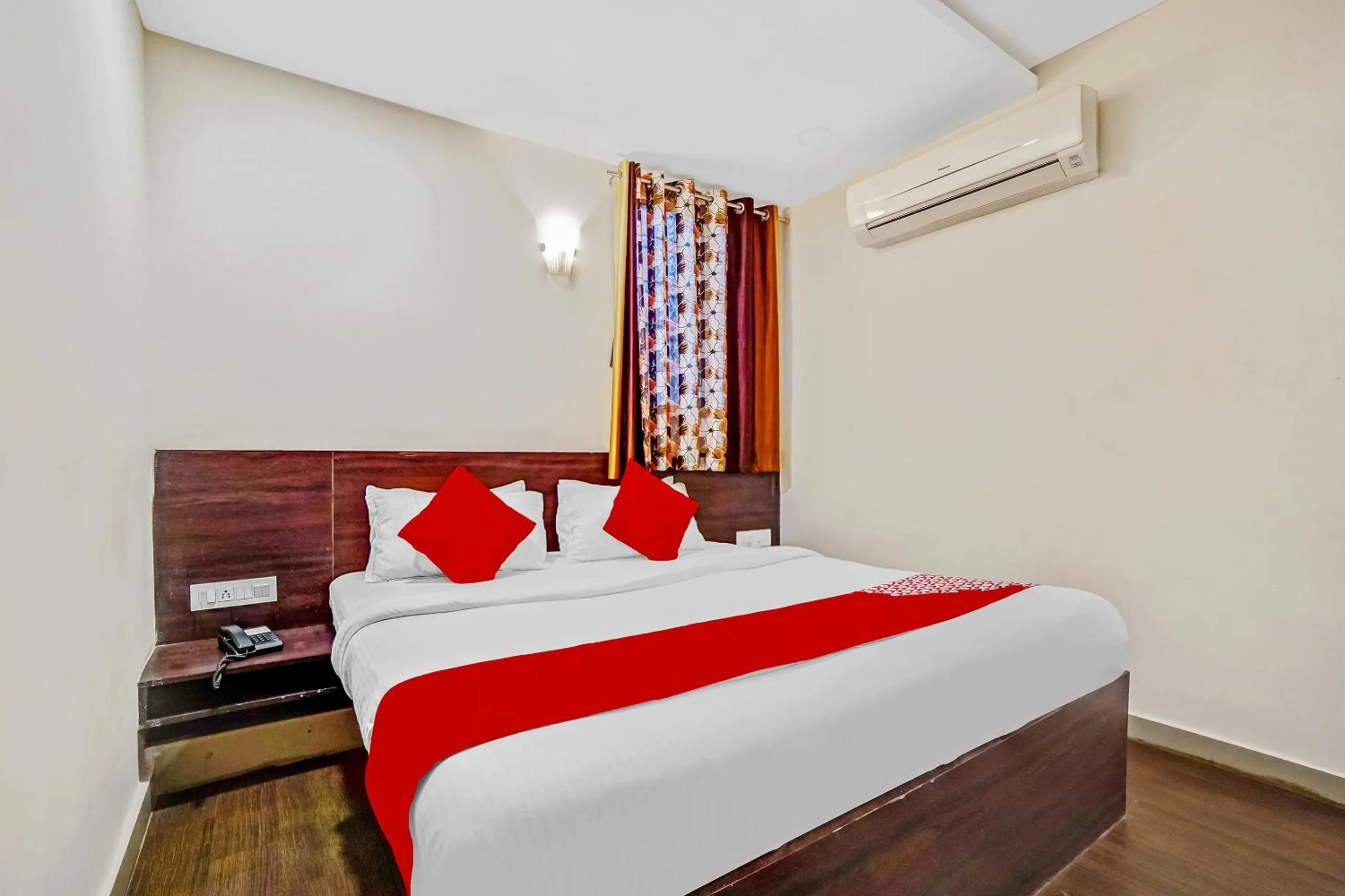 Bedroom, Bed in Collection O Suvidha