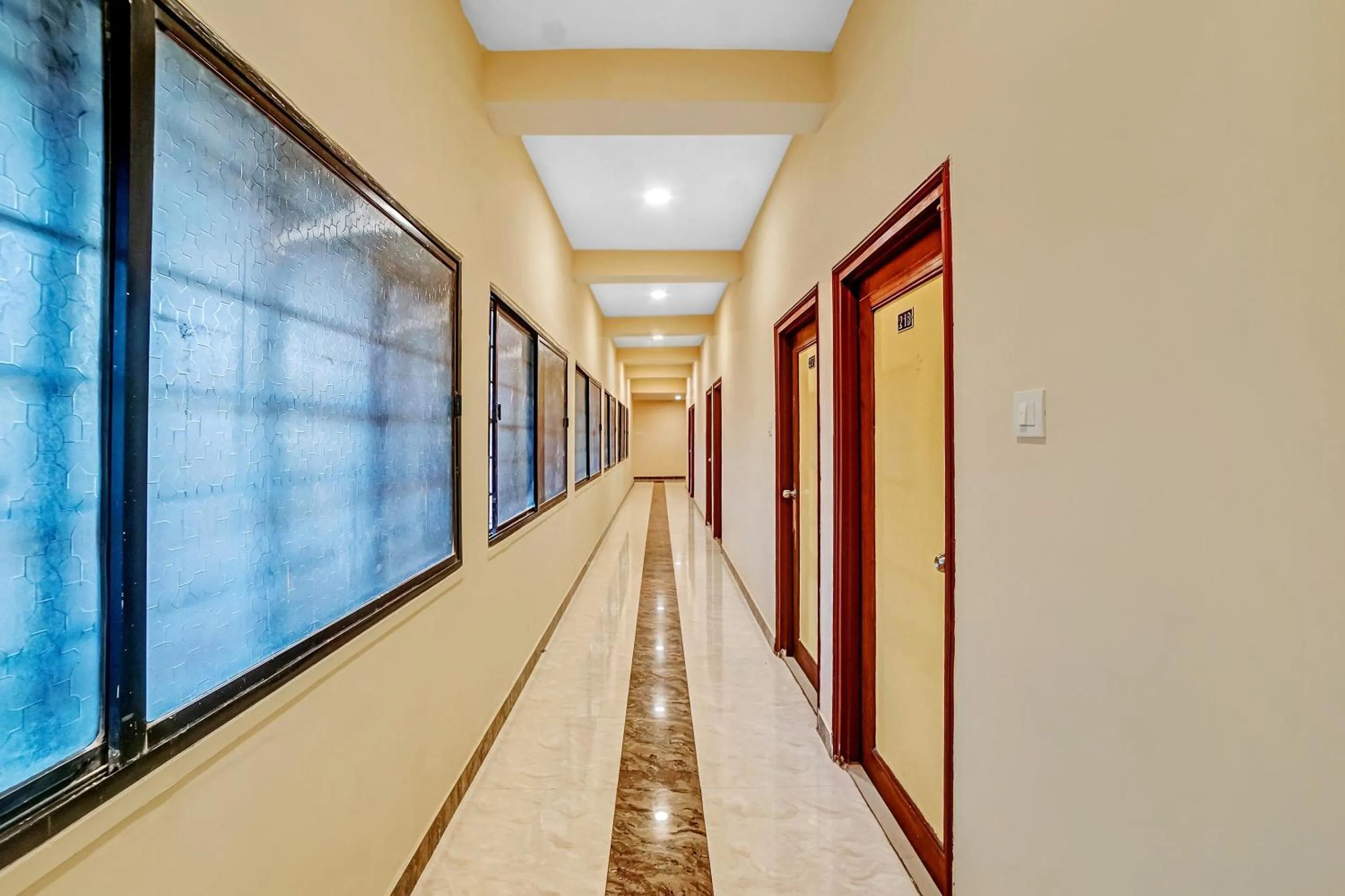 Lobby or reception in Collection O Suvidha