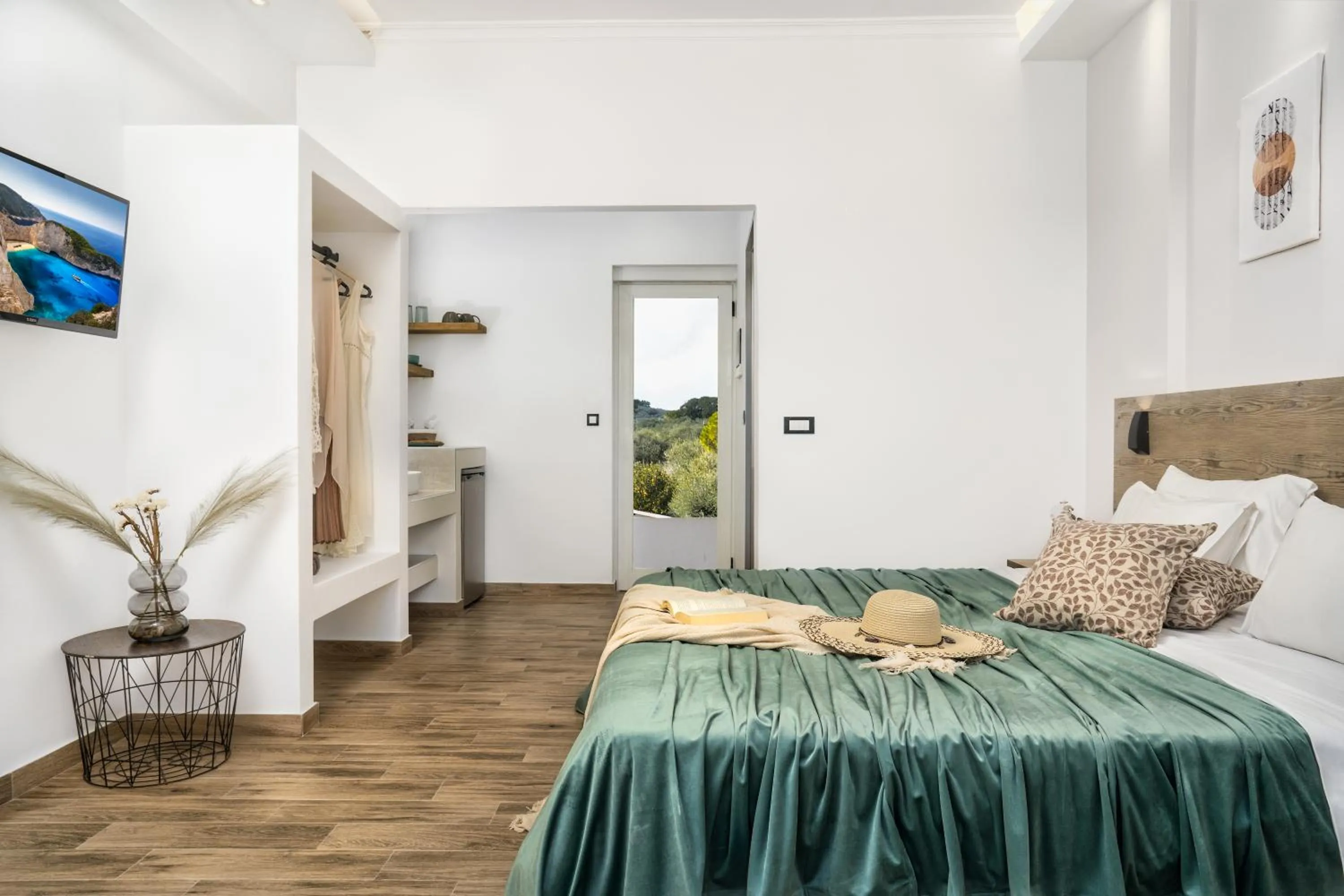 Bed in Stathis Studios II