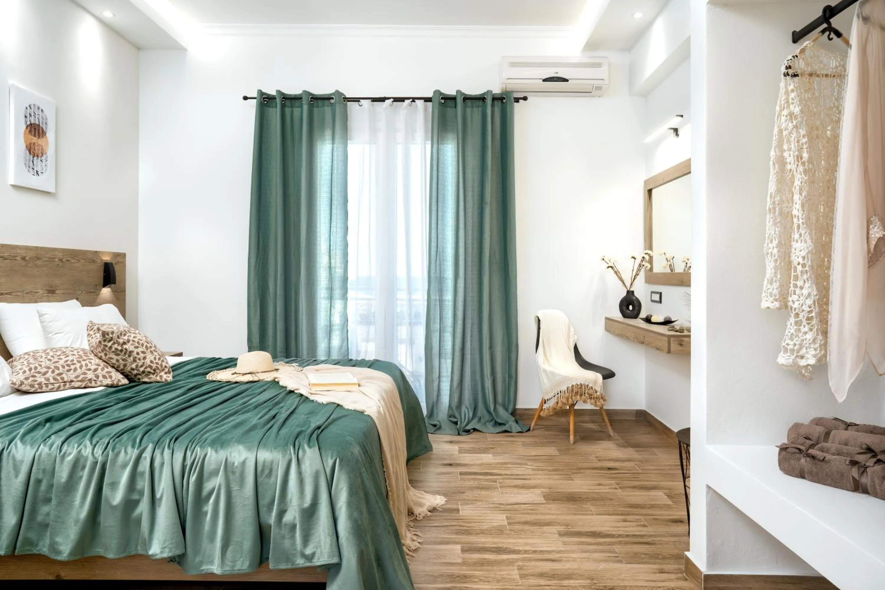 Bed in Stathis Studios II
