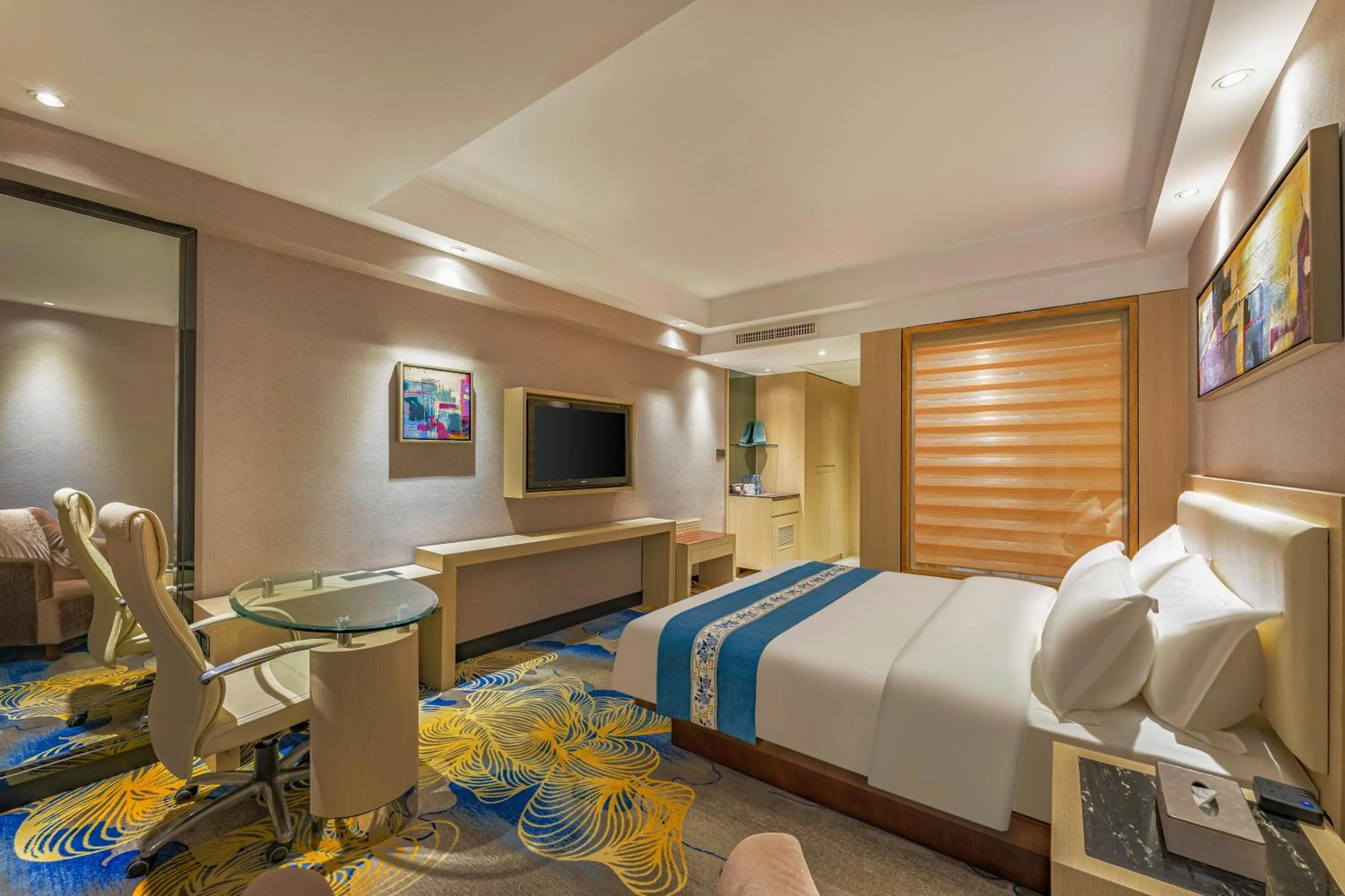 Bed in Guangzhou Ming Yue Hotel