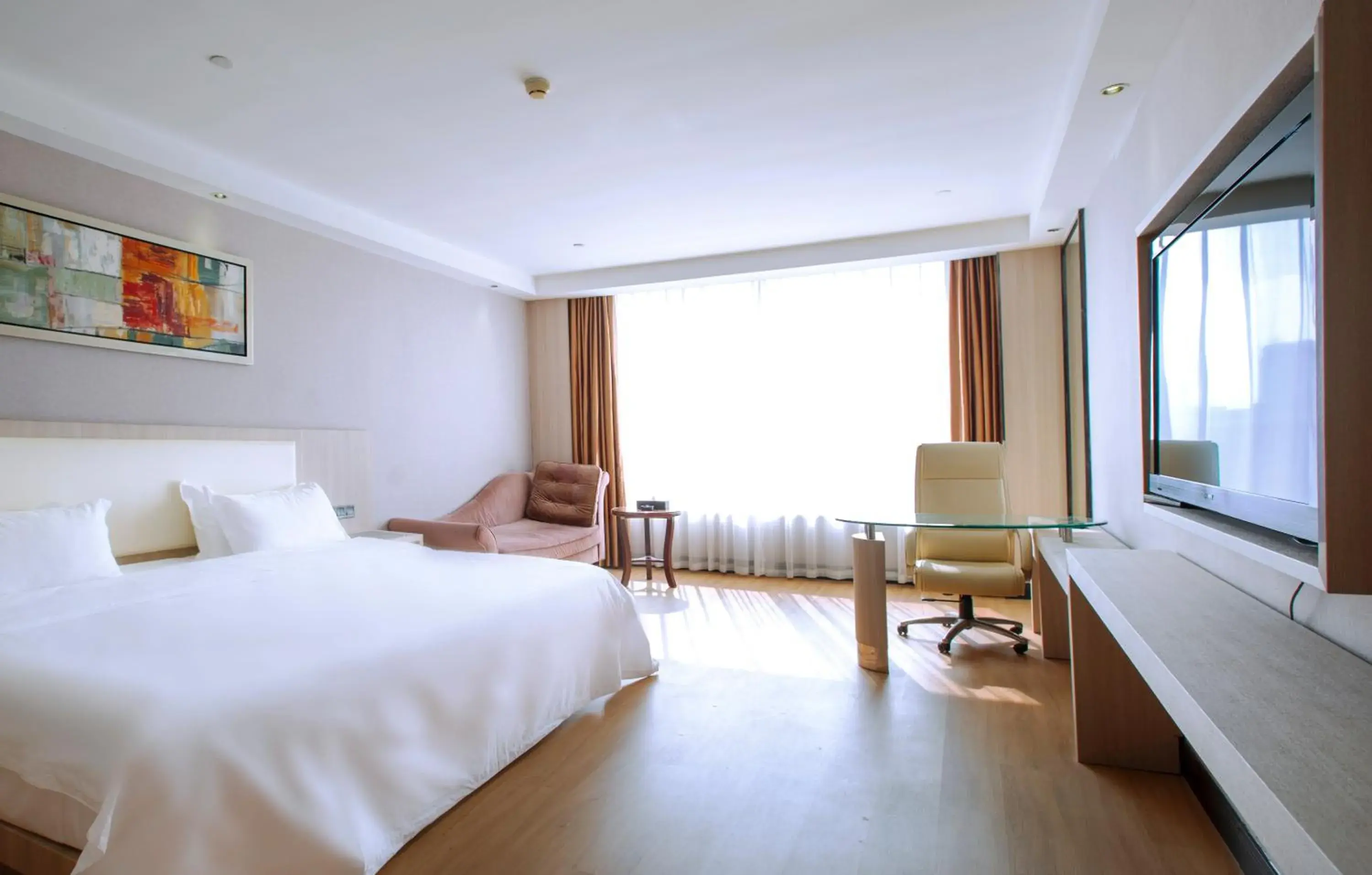 Bed in Guangzhou Ming Yue Hotel