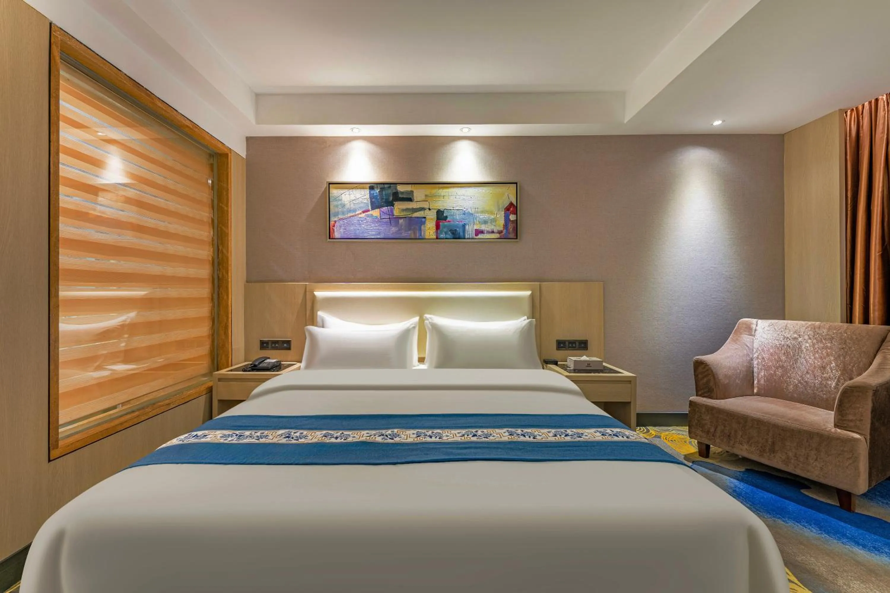 Bed in Guangzhou Ming Yue Hotel