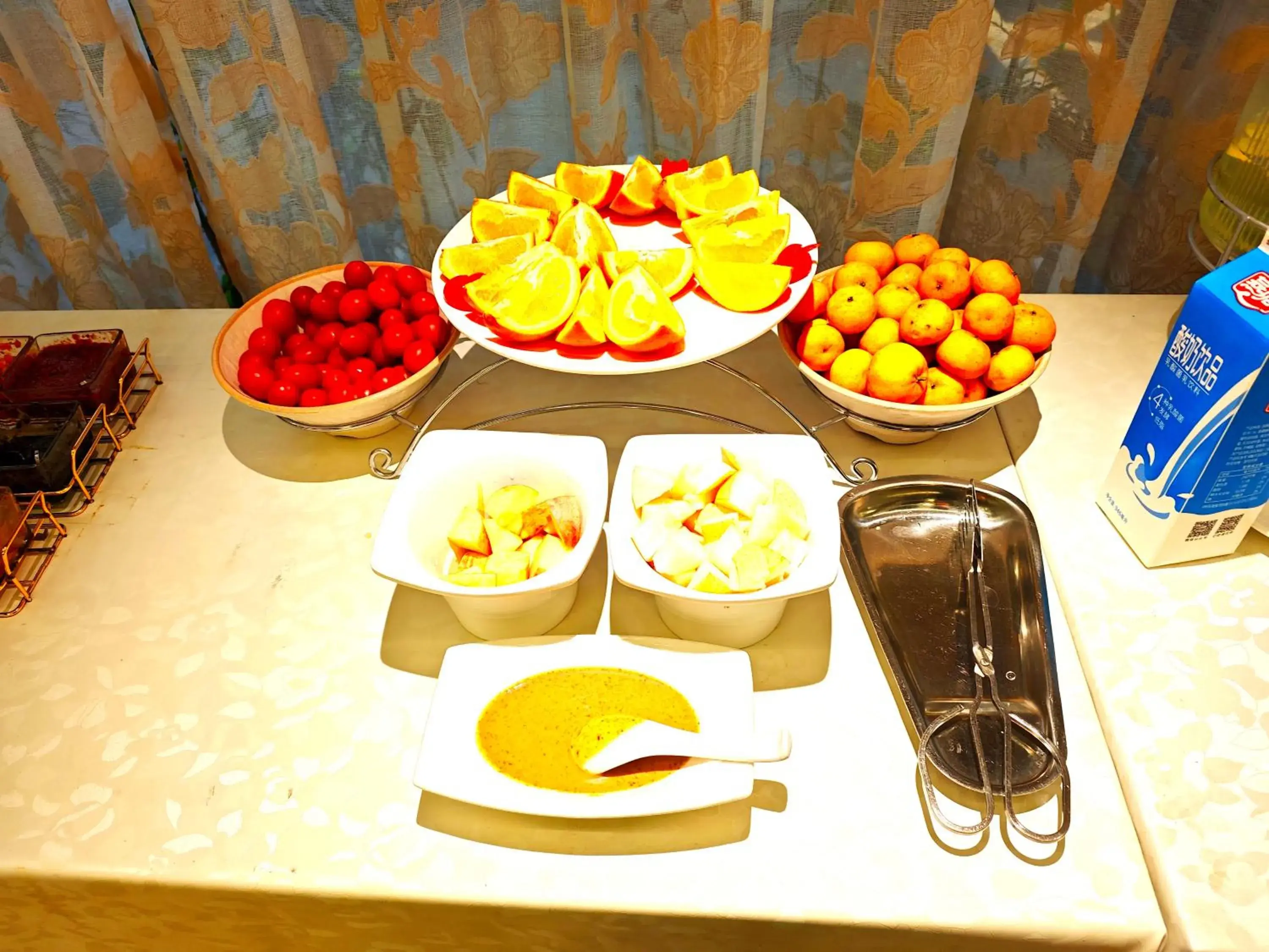 Breakfast, Food in Guangzhou Ming Yue Hotel