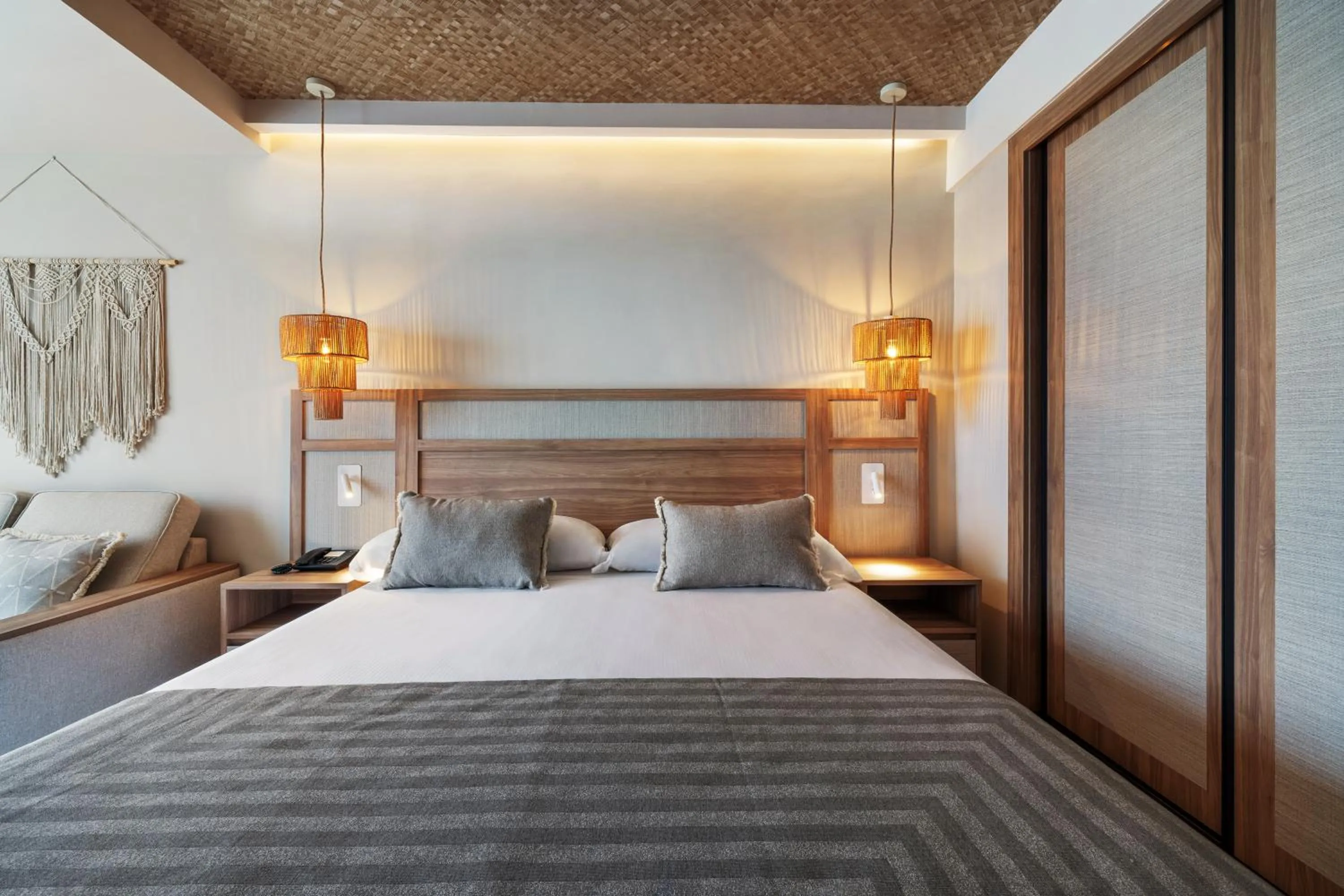 Bed in Hotel Riu Palace La Mola