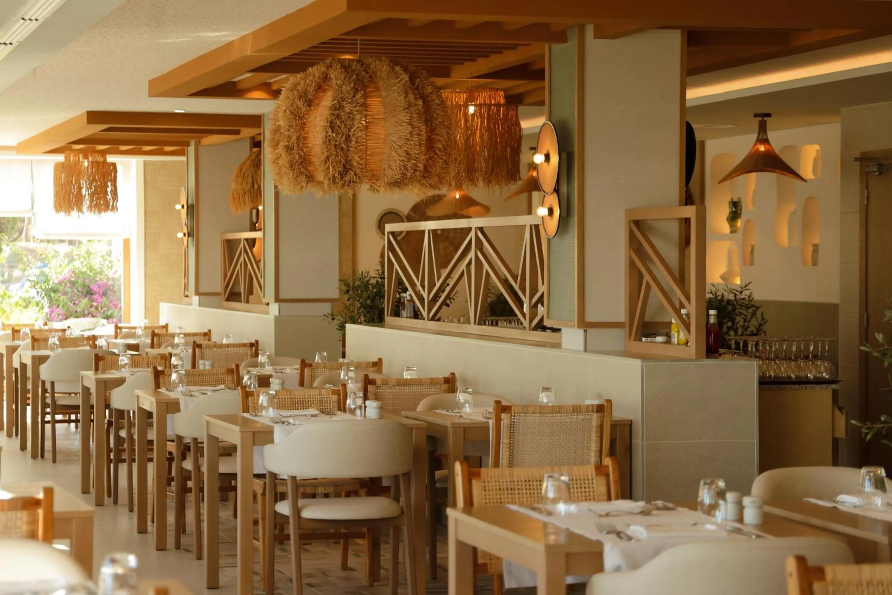 Restaurant/places to eat in Hotel Riu Palace La Mola