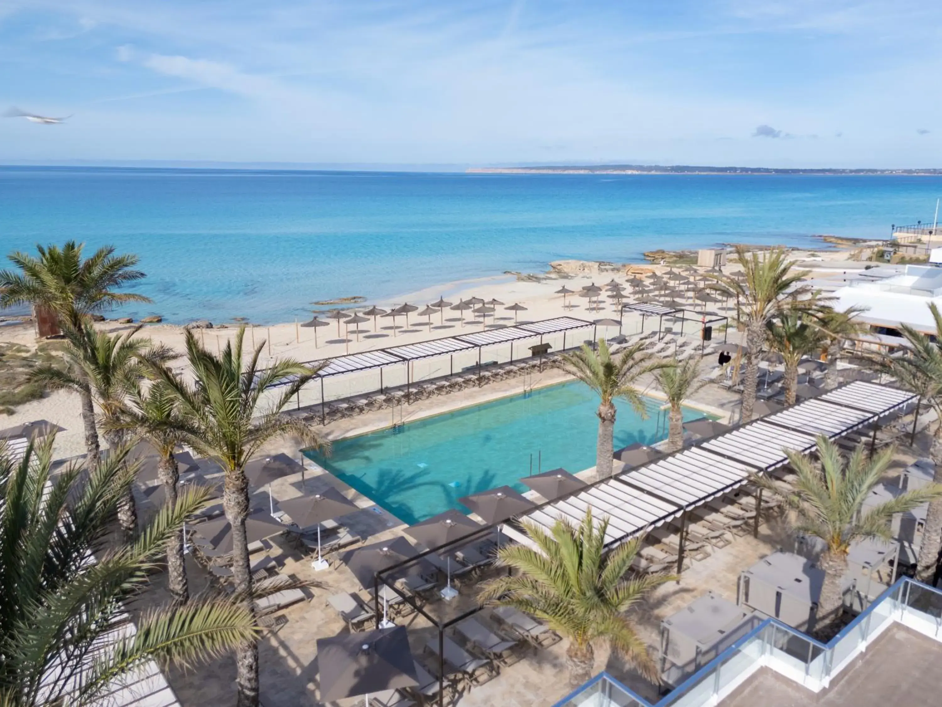 Property building in Hotel Riu Palace La Mola Property building in Hotel Riu Palace La Mola