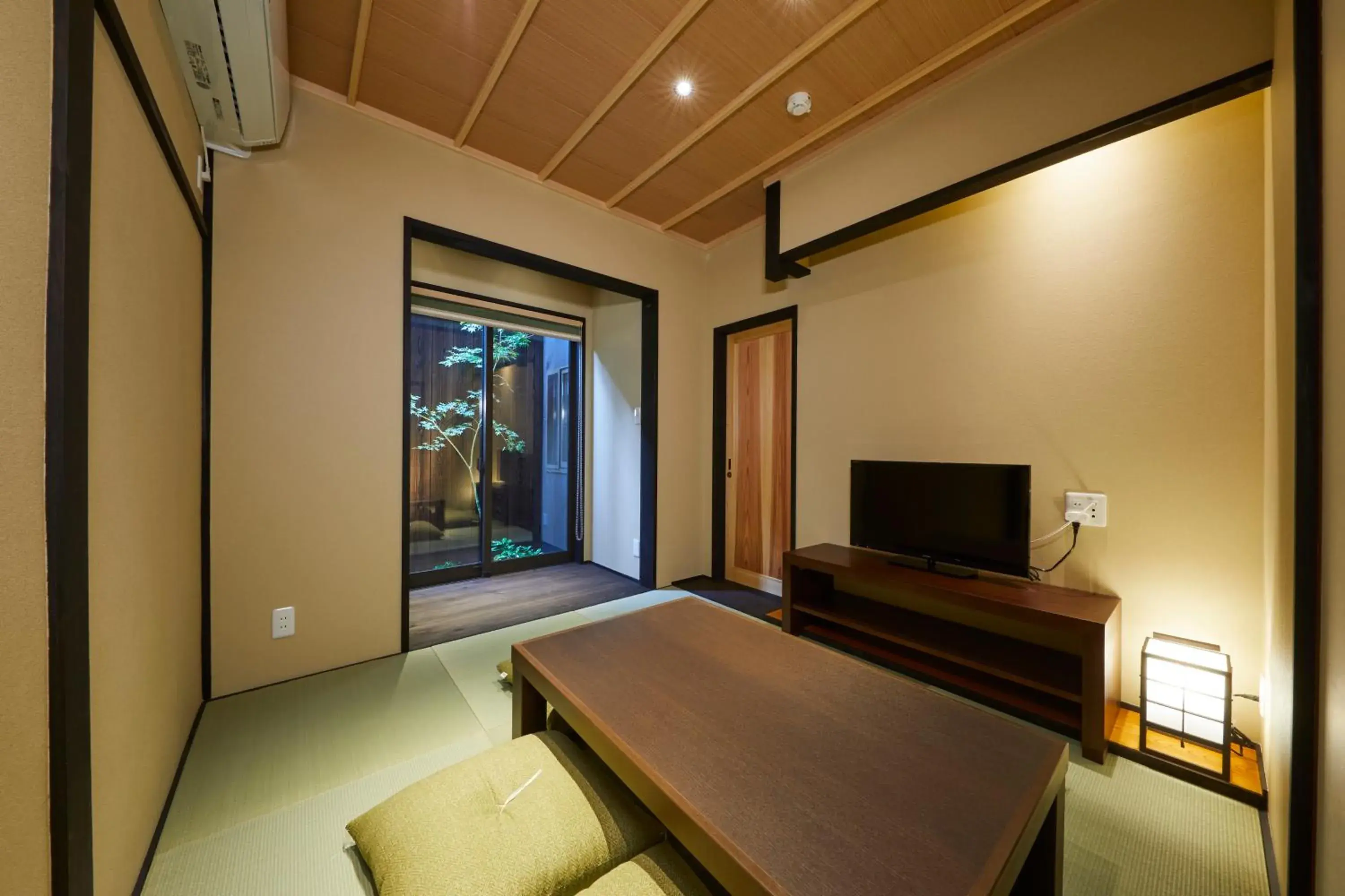 Rinn Tsukinuke Rinn Tsukinuke