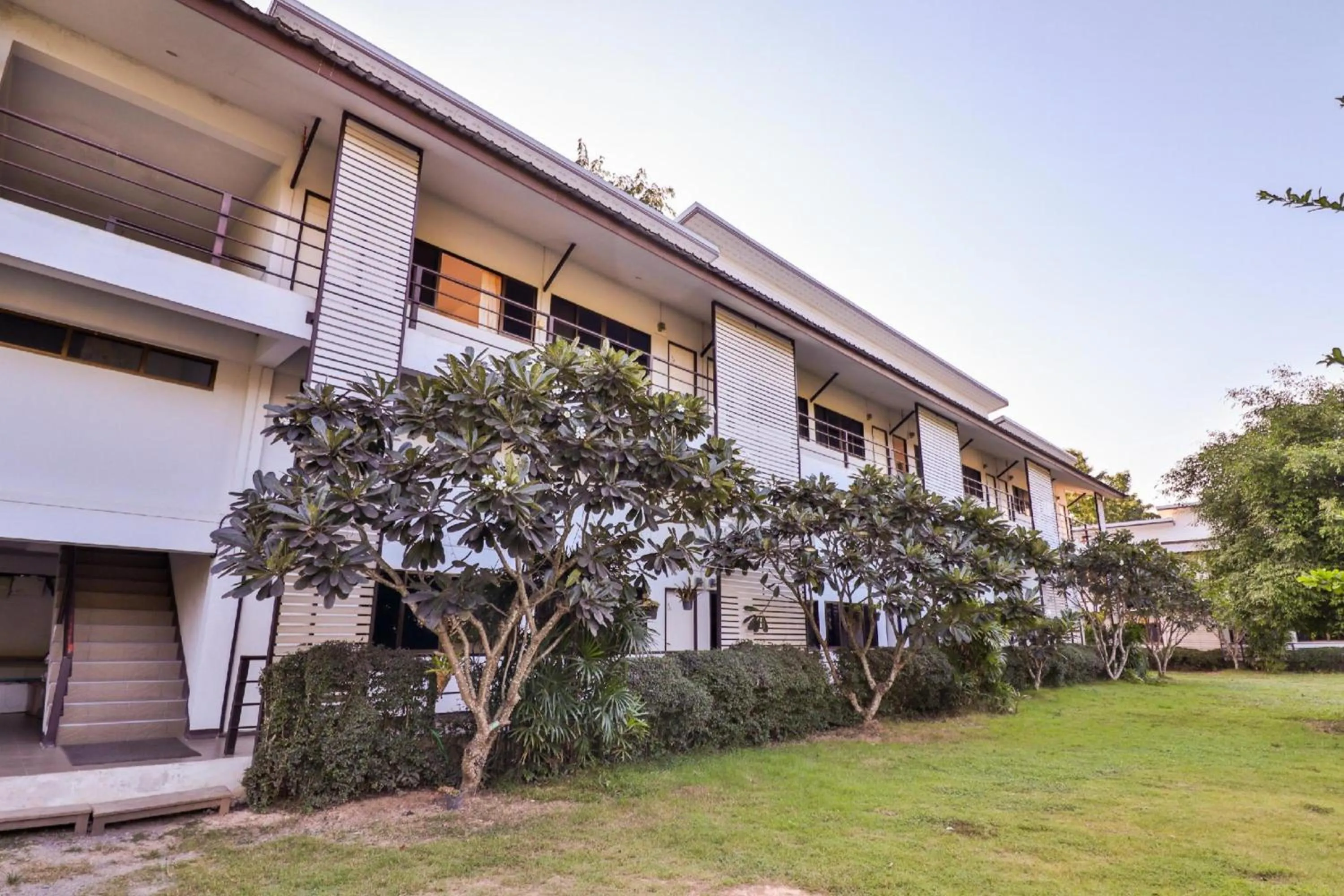 Neighbourhood in Dnk Baan Suan