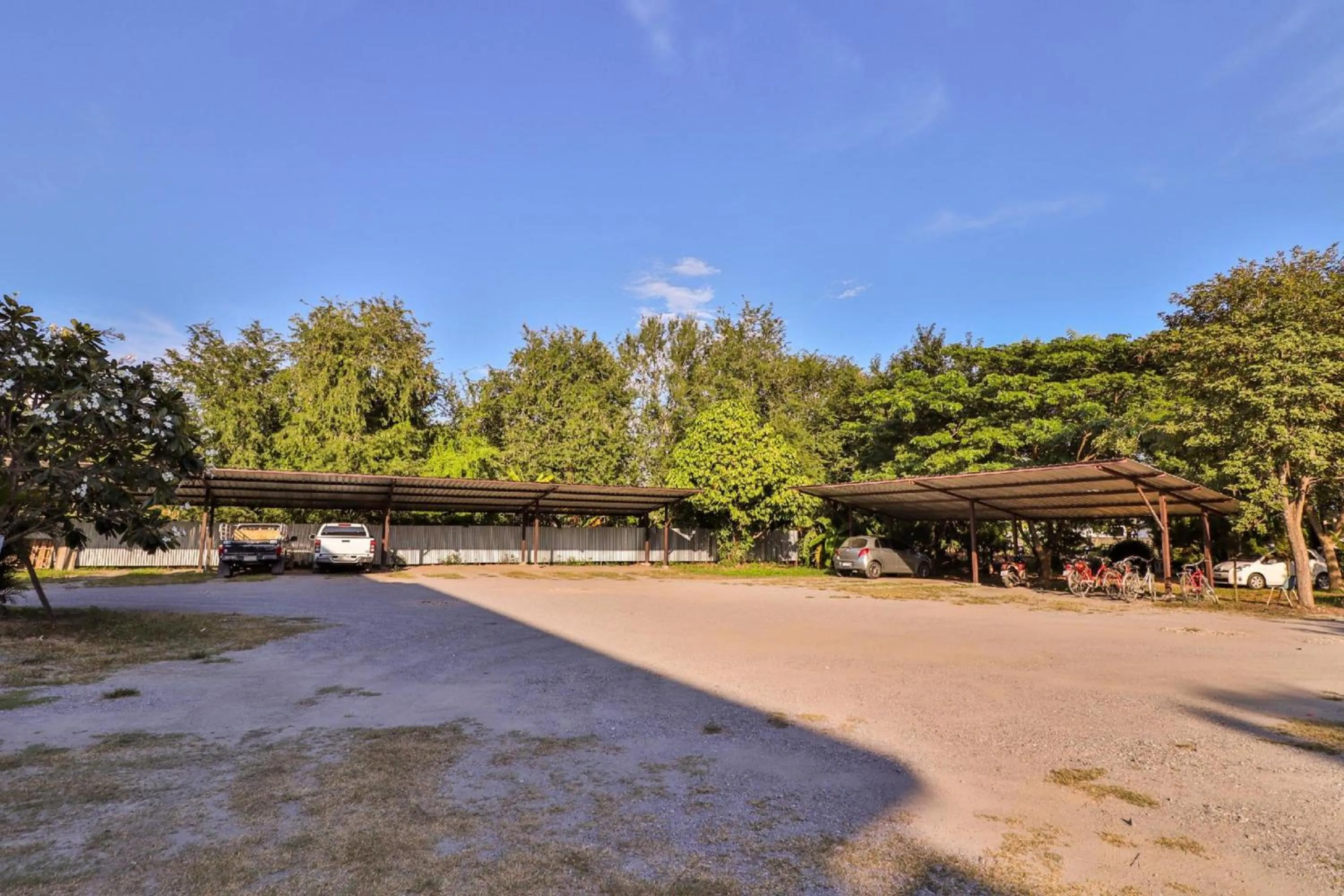 Neighbourhood in Dnk Baan Suan