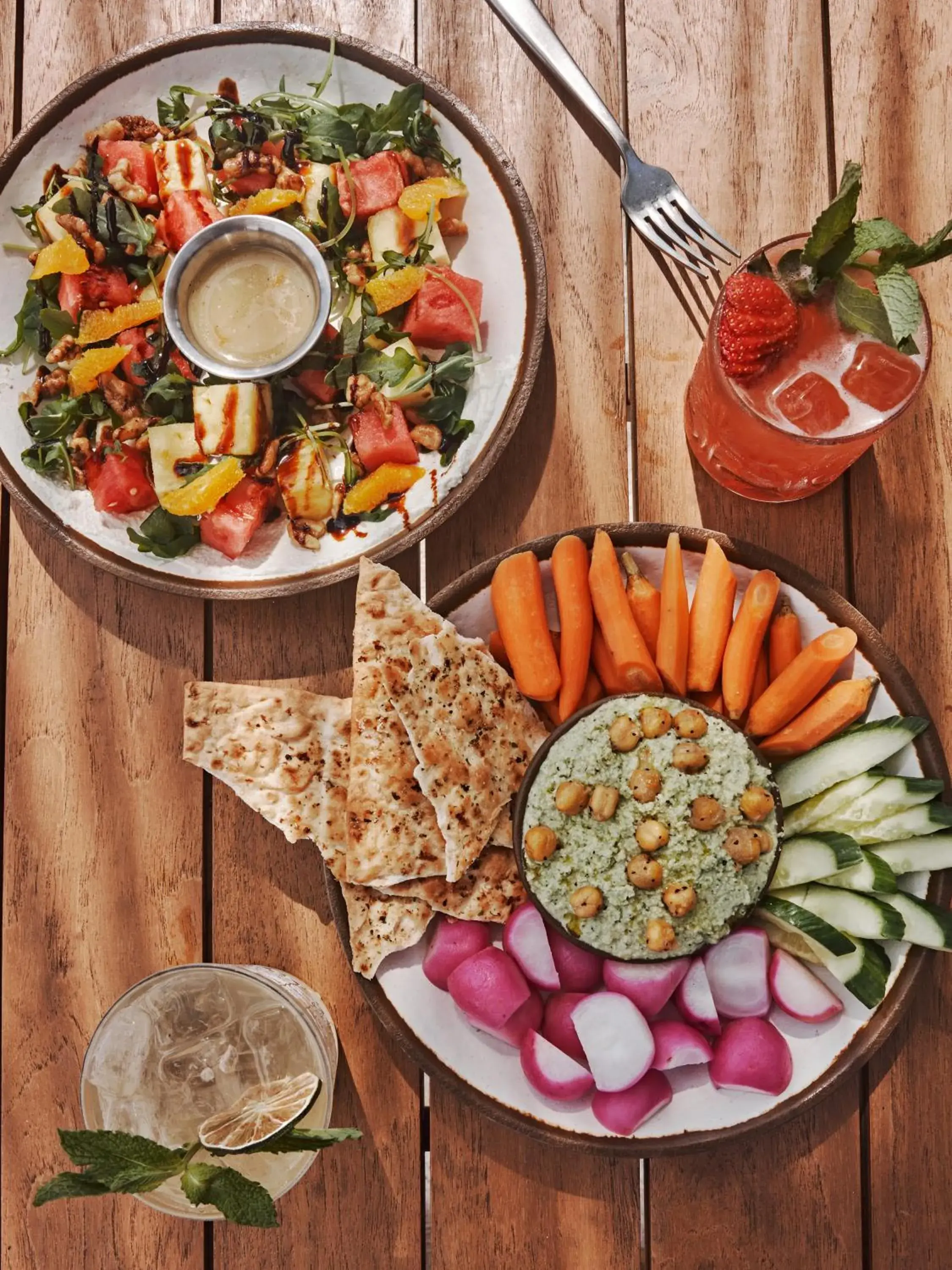 Food and drinks in Three Waters Resort and Marina, Islamorada, a Tribute Portfolio Resort Food and drinks in Three Waters Resort and Marina, Islamorada, a Tribute Portfolio Resort